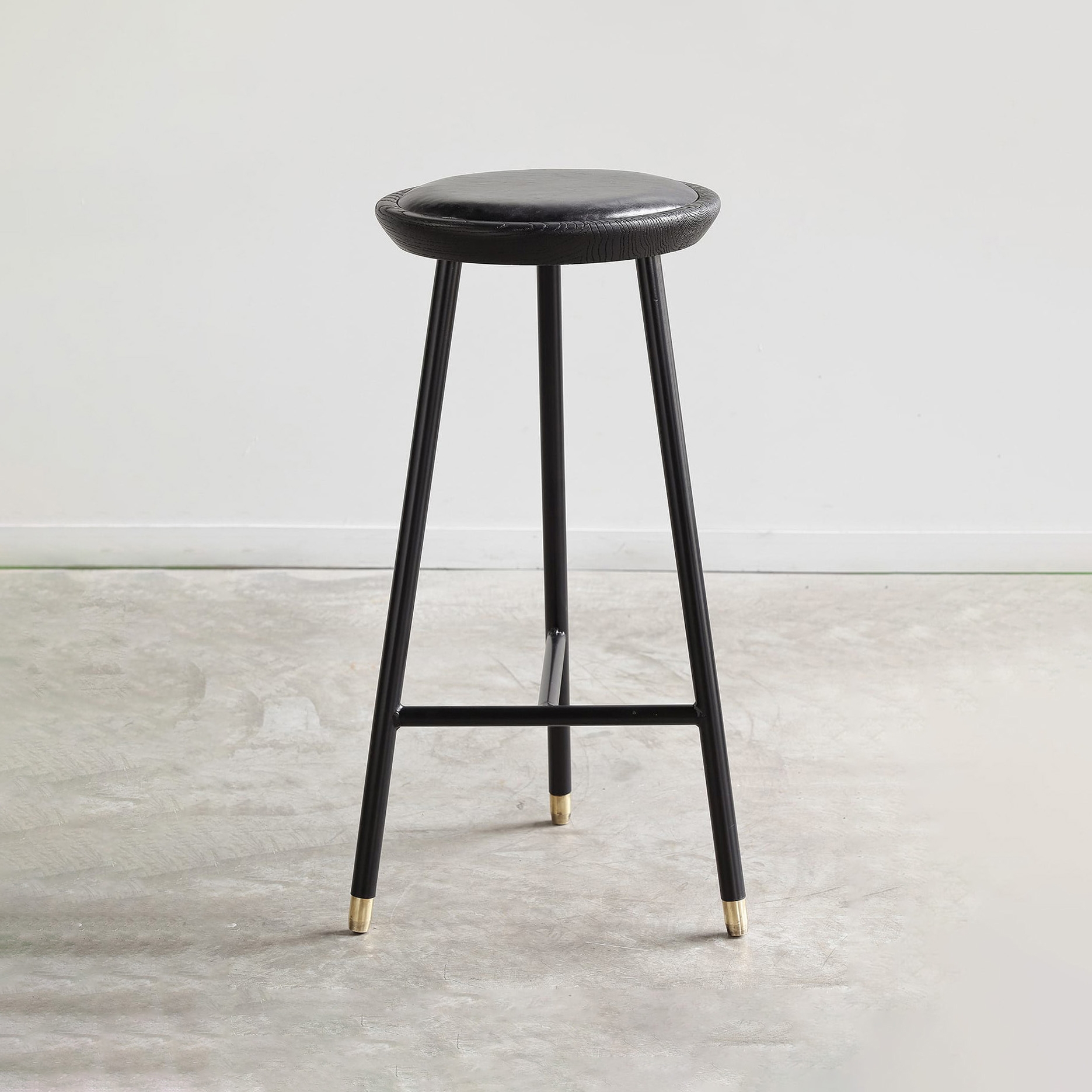 Drop | Stool