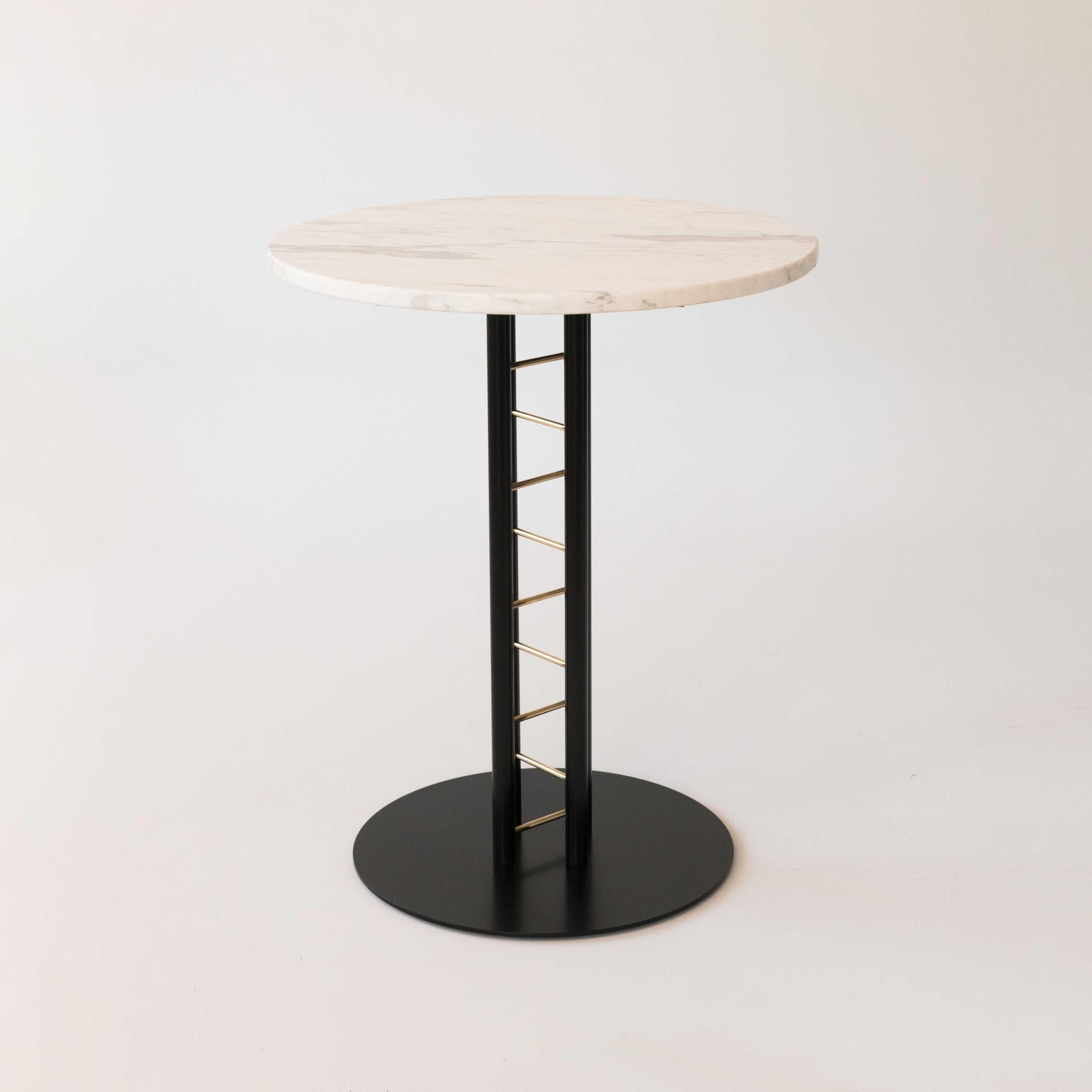 Display product Net | Table from manufacturer Topos Workshop