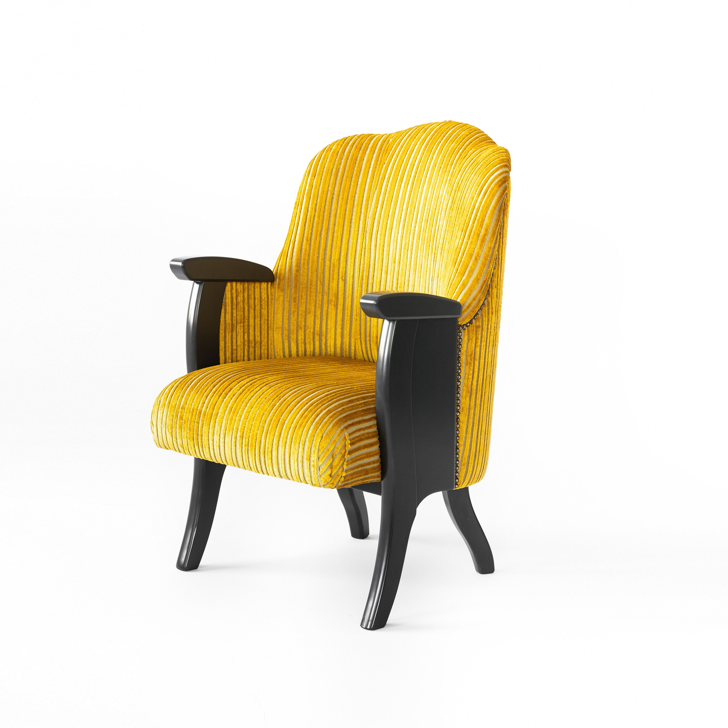 Mostra il prodotto Opera Satin | Lounge Chair del produttore Topos Workshop