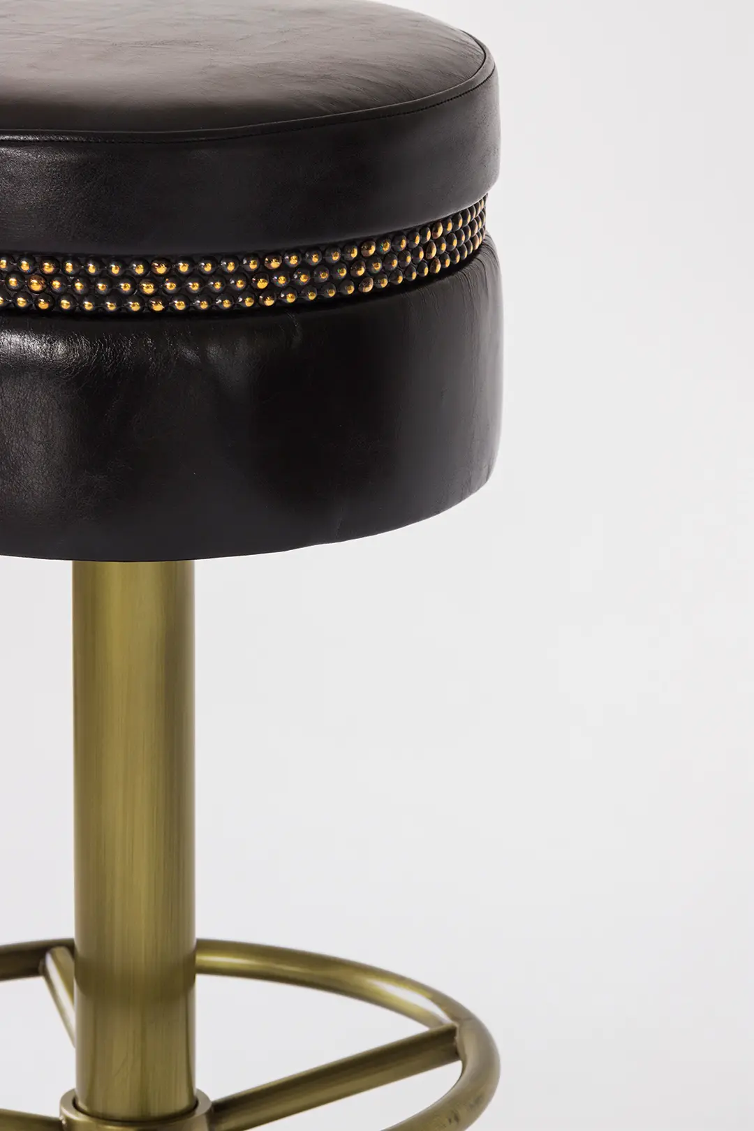 Topos Workshop - Robust | B Stool