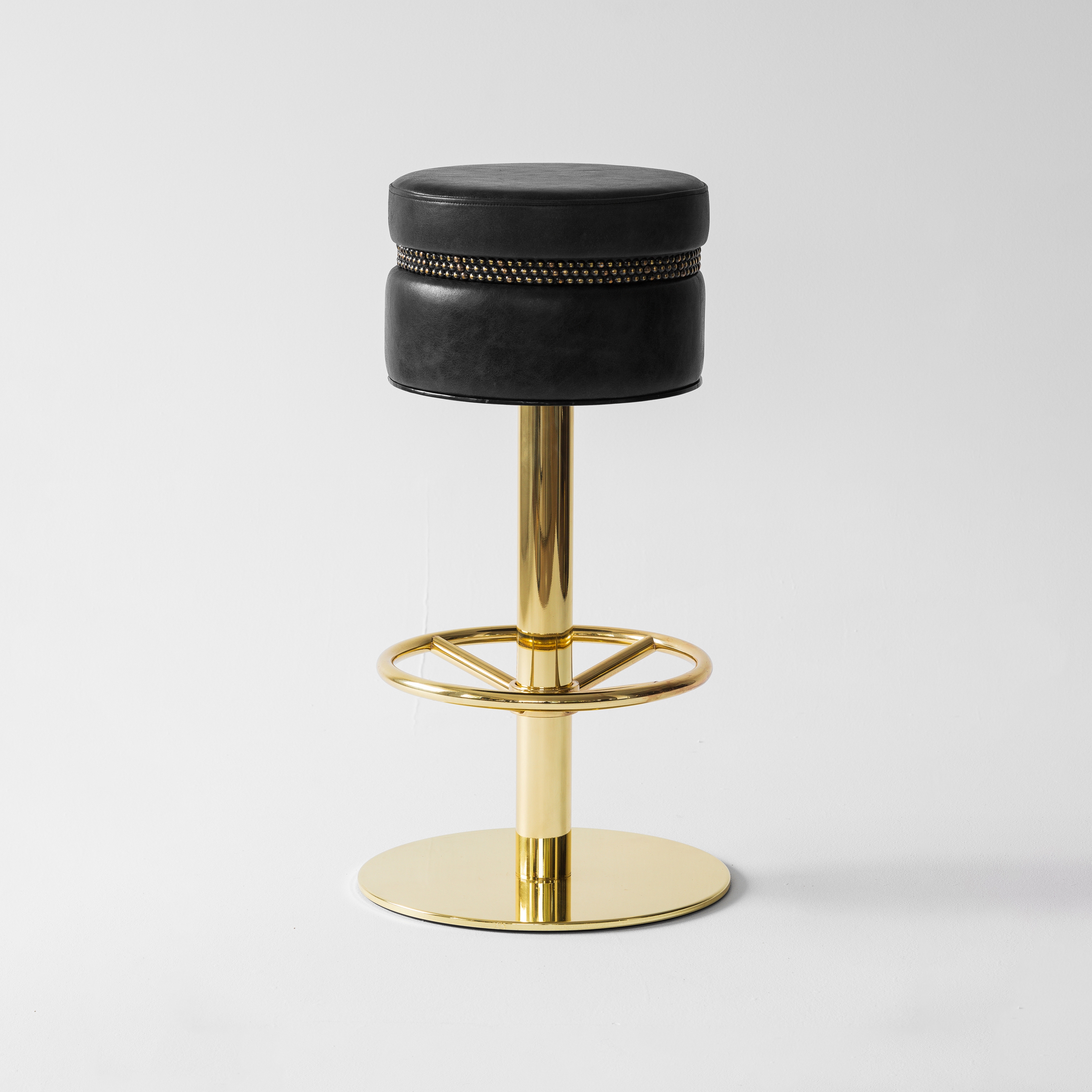 Robust | B Stool