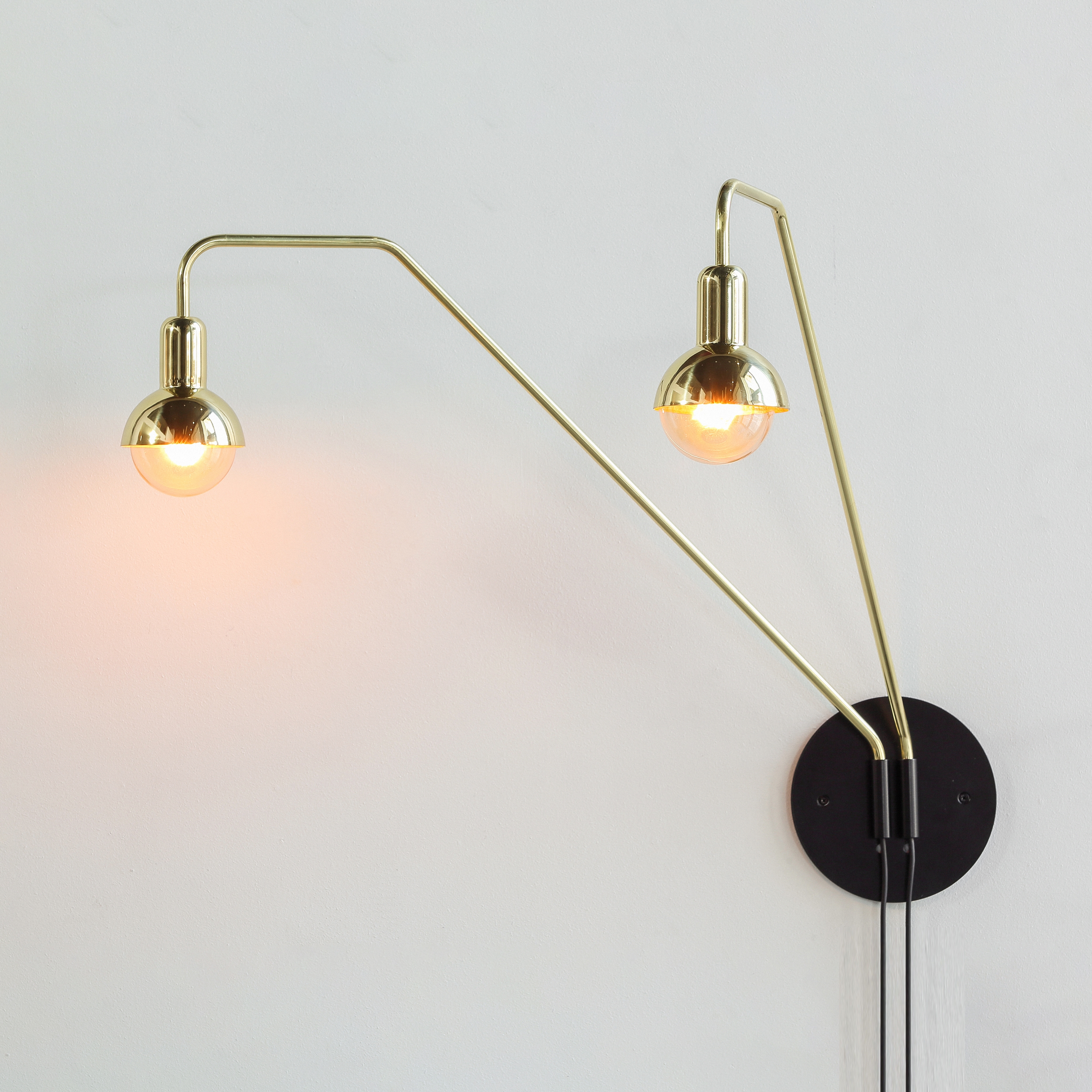 Display product Thin Line | DSL Wall Light from manufacturer Topos Workshop