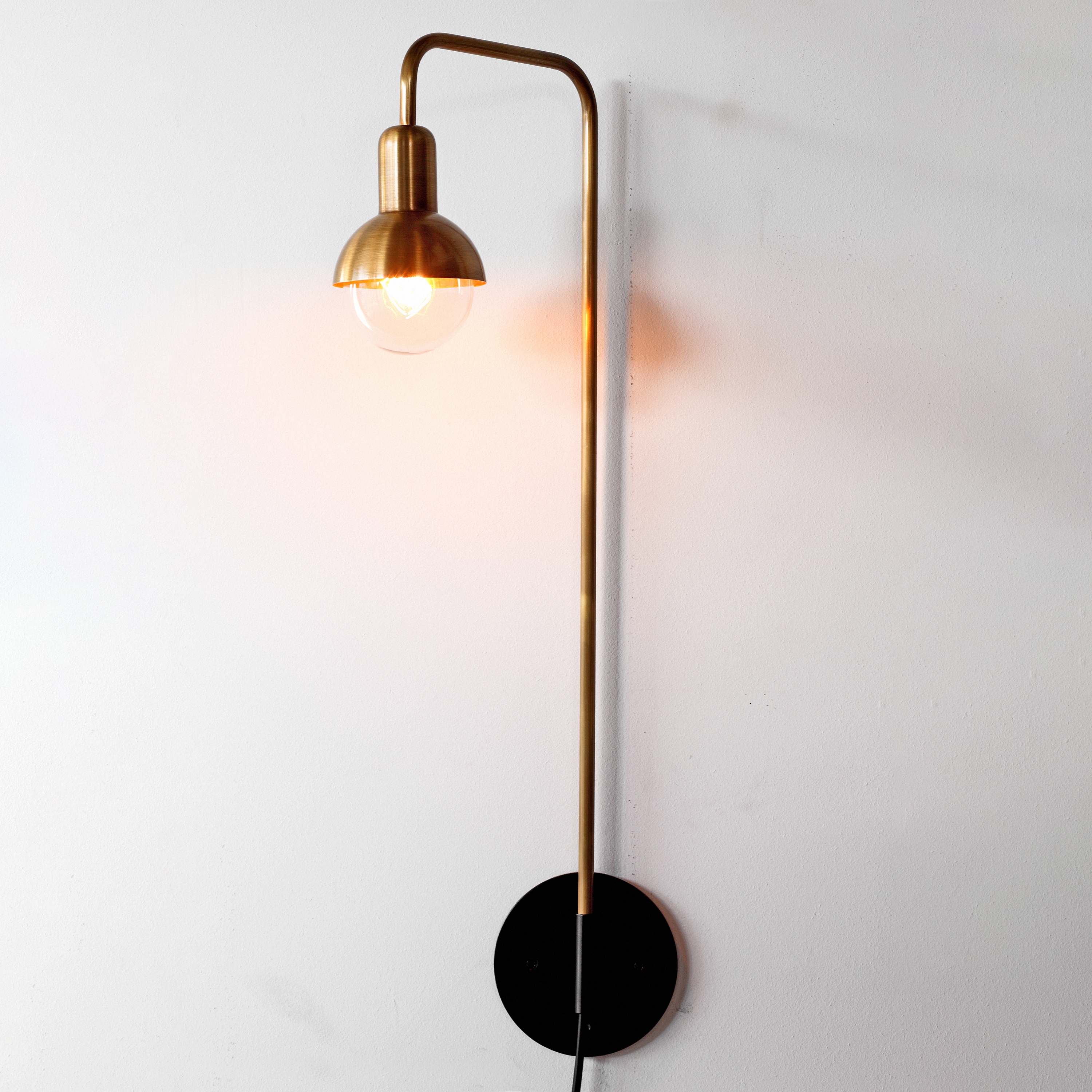 Produkt Thin Line | VL Wall Light des Herstellers Topos Workshop anzeigen