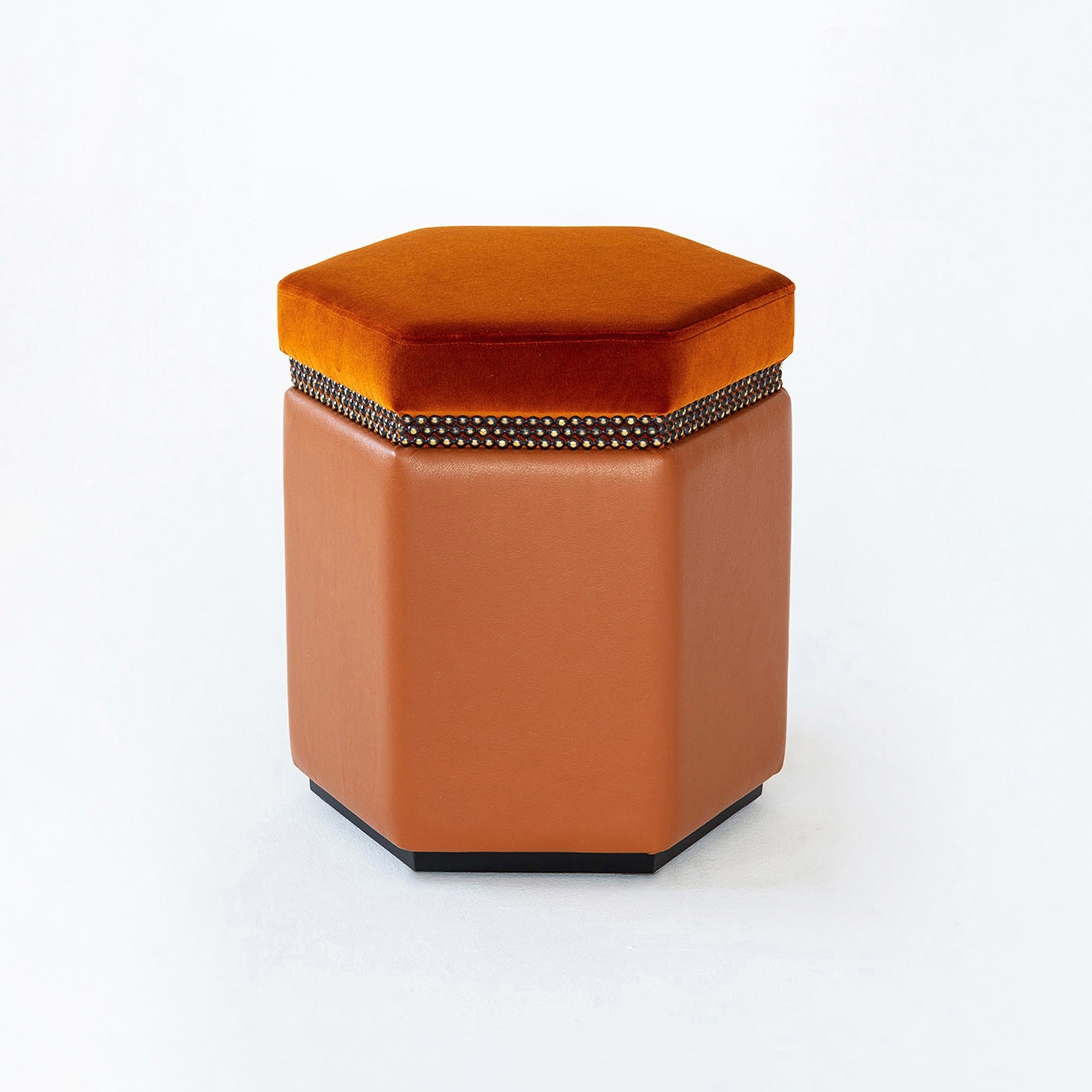 Vertoon produk Hexagon | T Tabouret van vervaardiger Topos Workshop