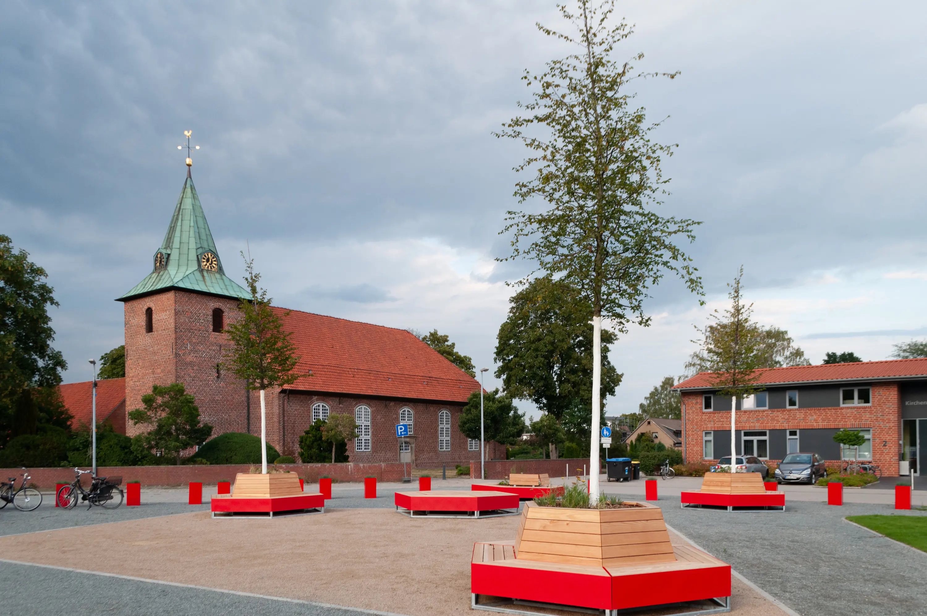 Euroform W - Big Planters | Mannheim Bank