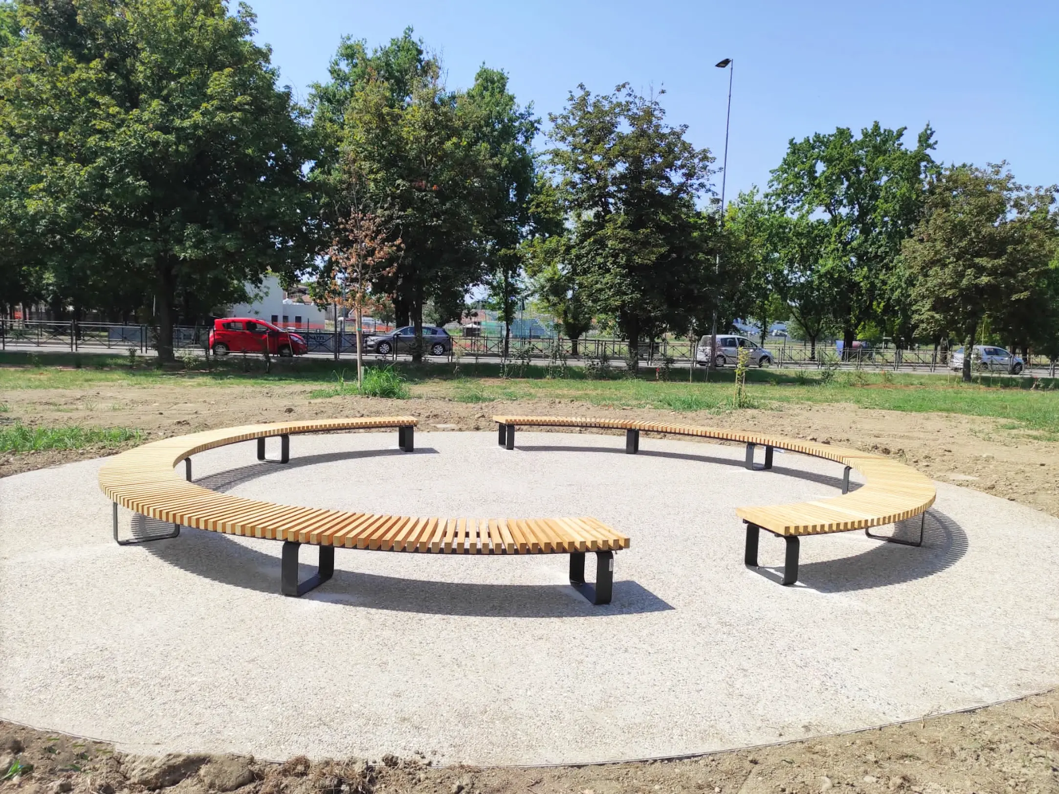 Euroform W - Bressanone round bench