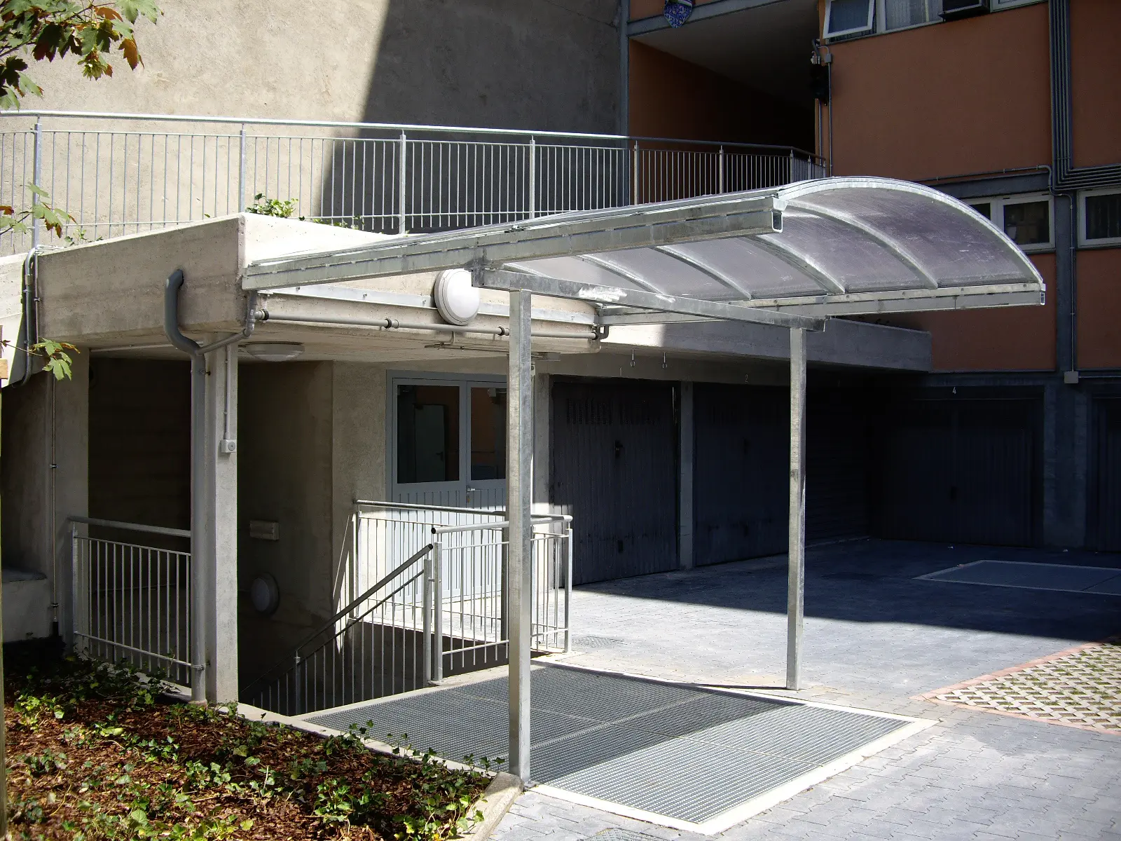 Euroform W - Galleria shelter