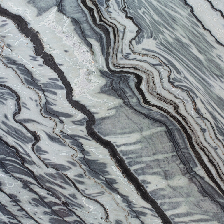 Display product Black natural stones | Silver Stream from manufacturer Margraf