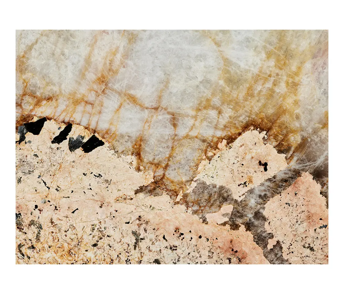 gallery-slide-0