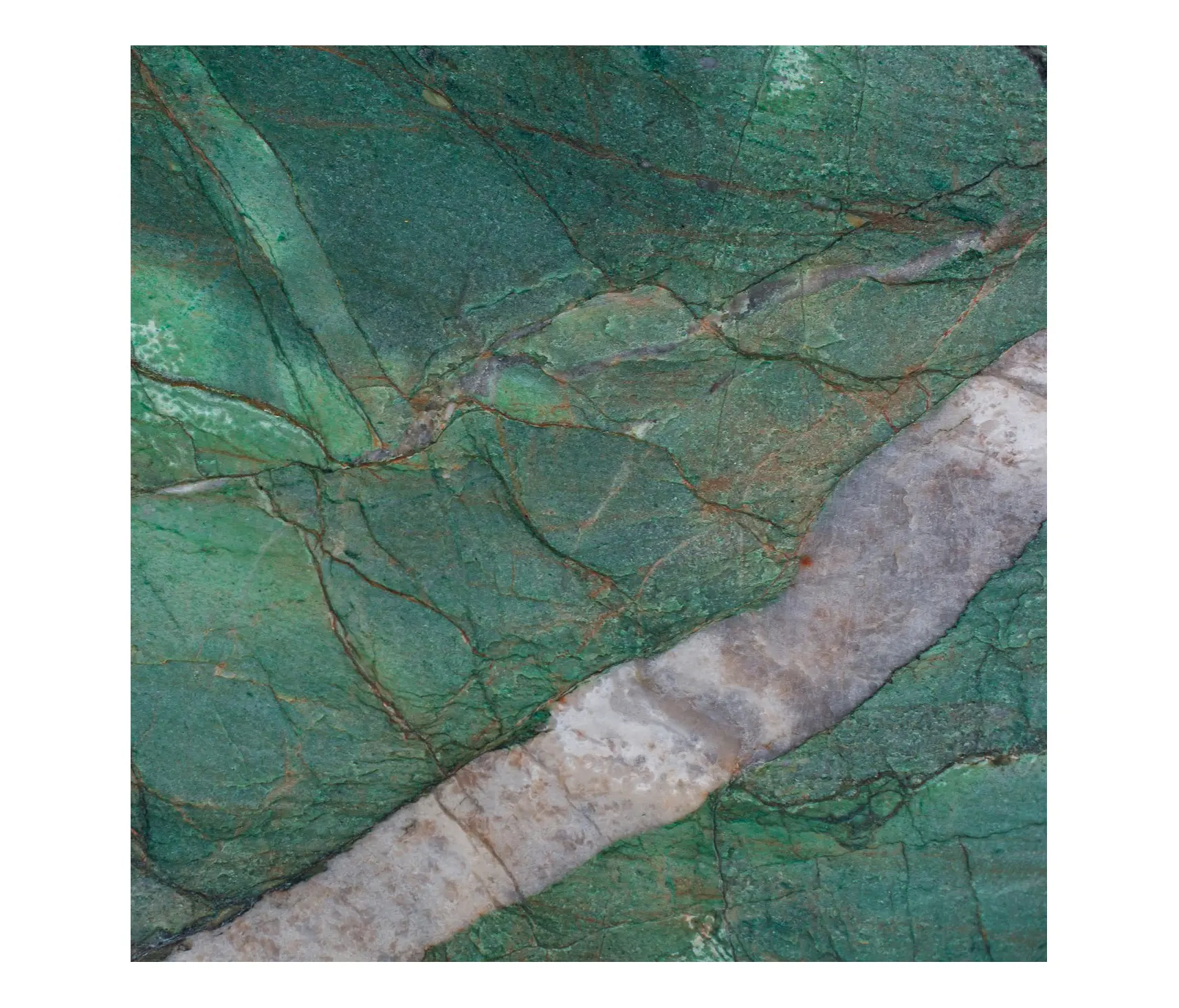 gallery-slide-0