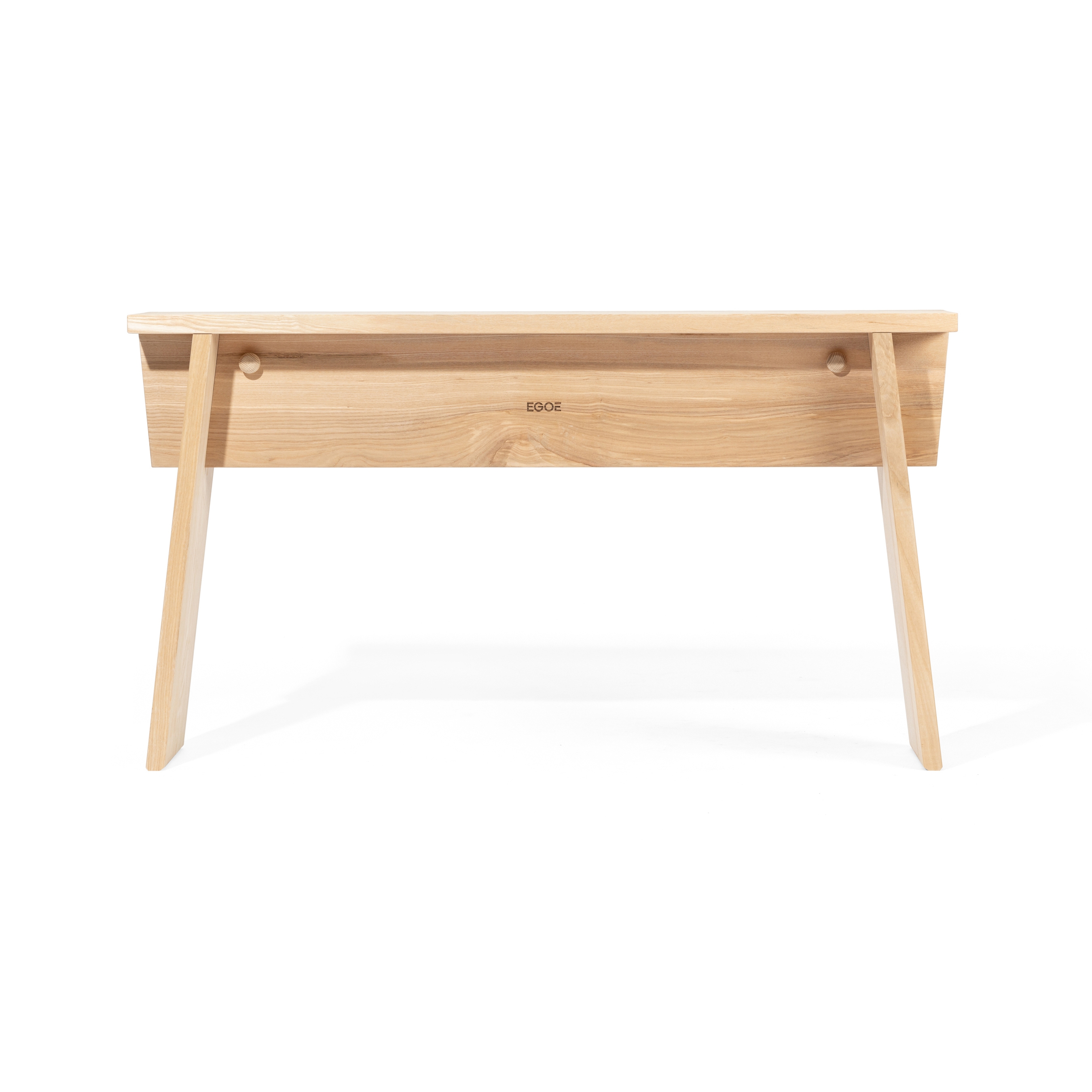 Afficher le produit Štok Table du fabricant Egoé