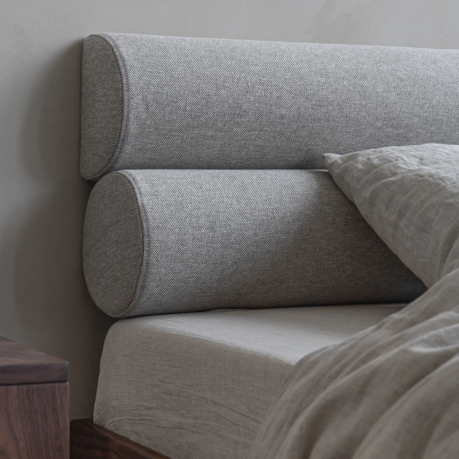 CYLINDER PILLOWS