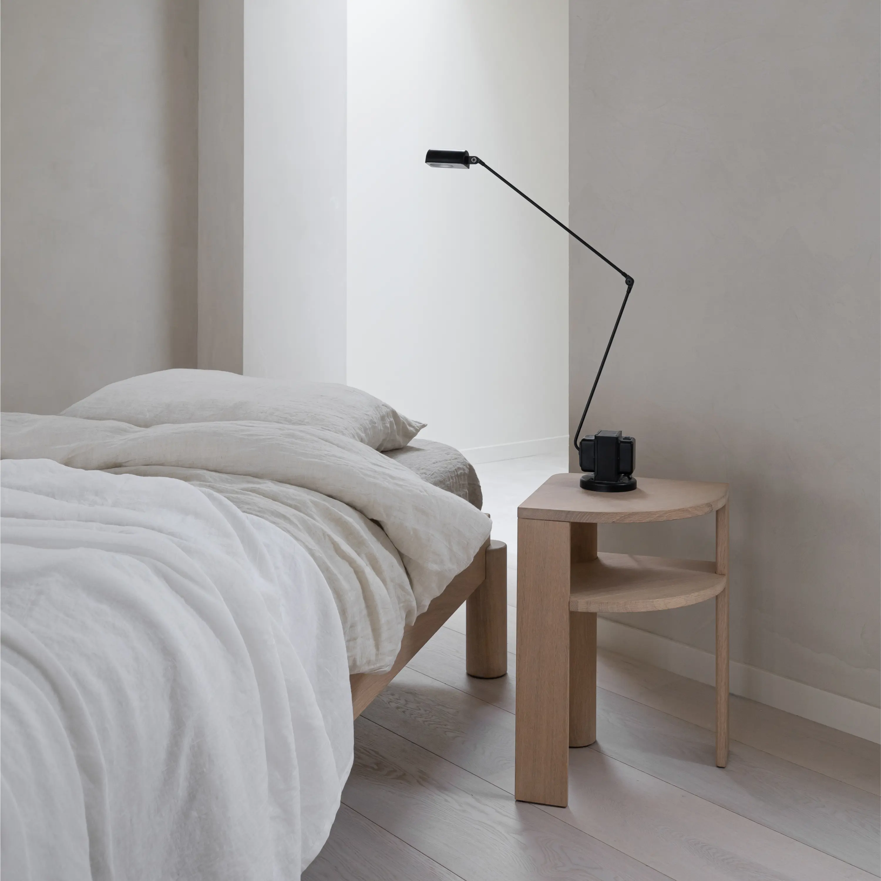 Selé - Crescent Natural Oak