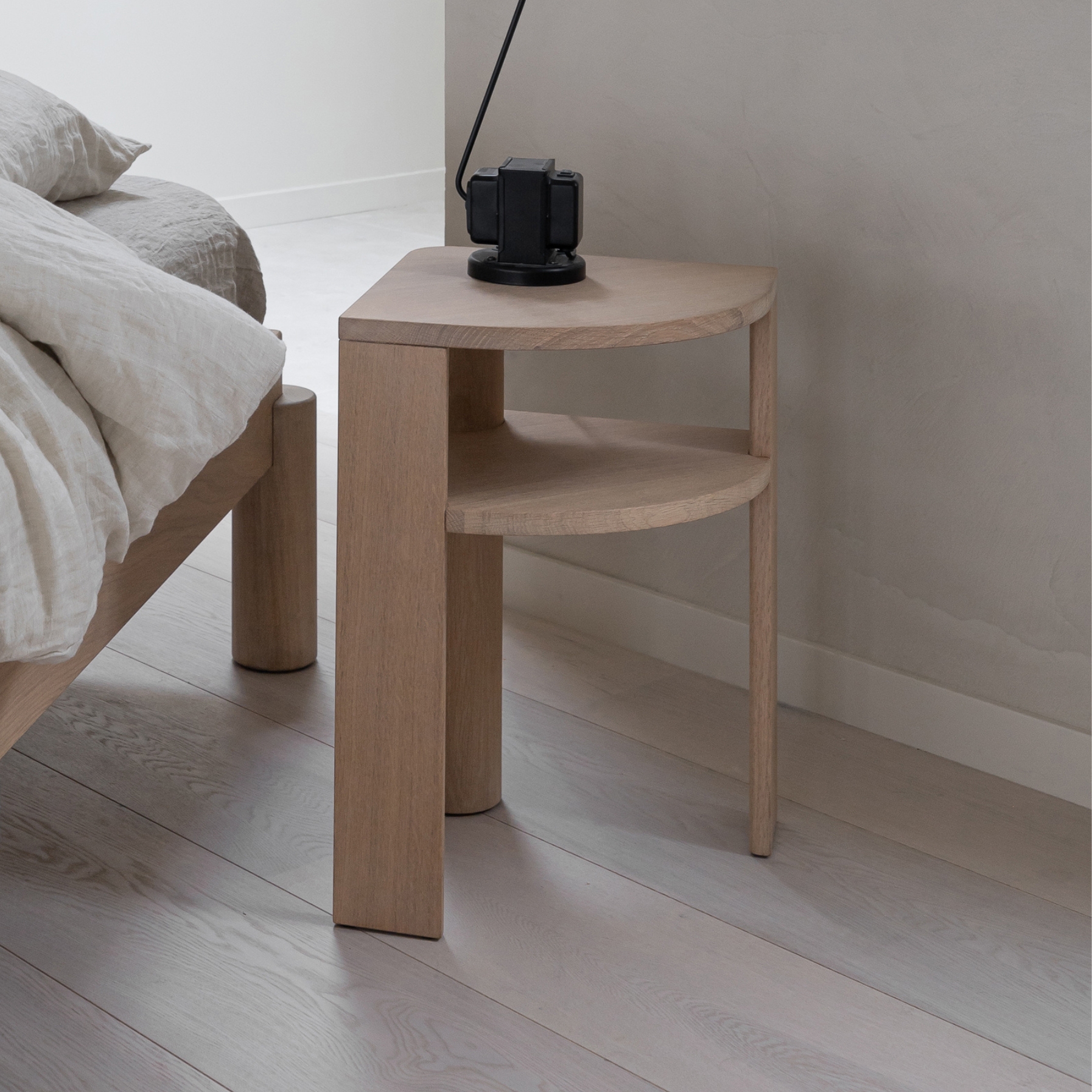 Crescent Natural Oak