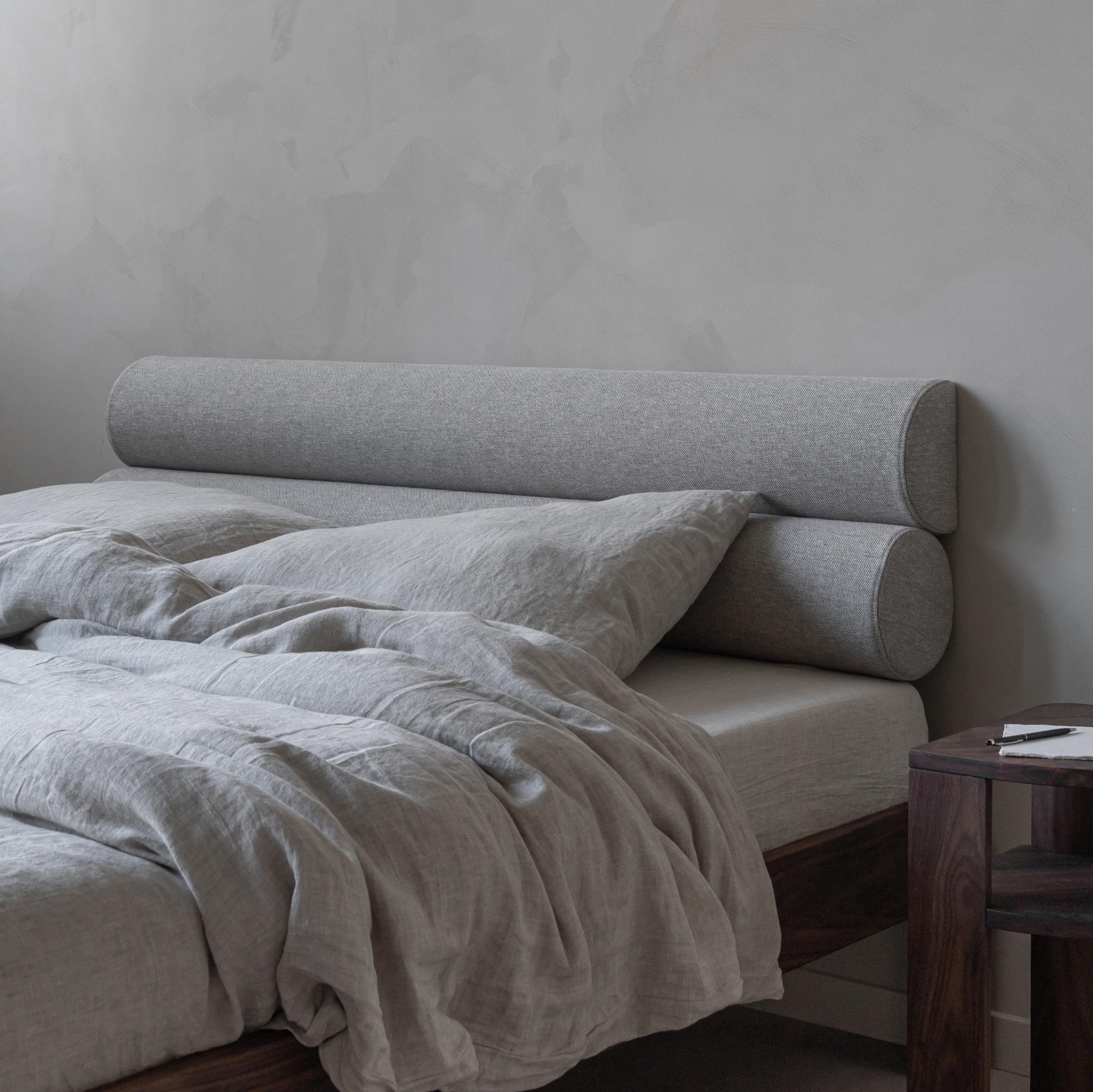 Relay Grey
