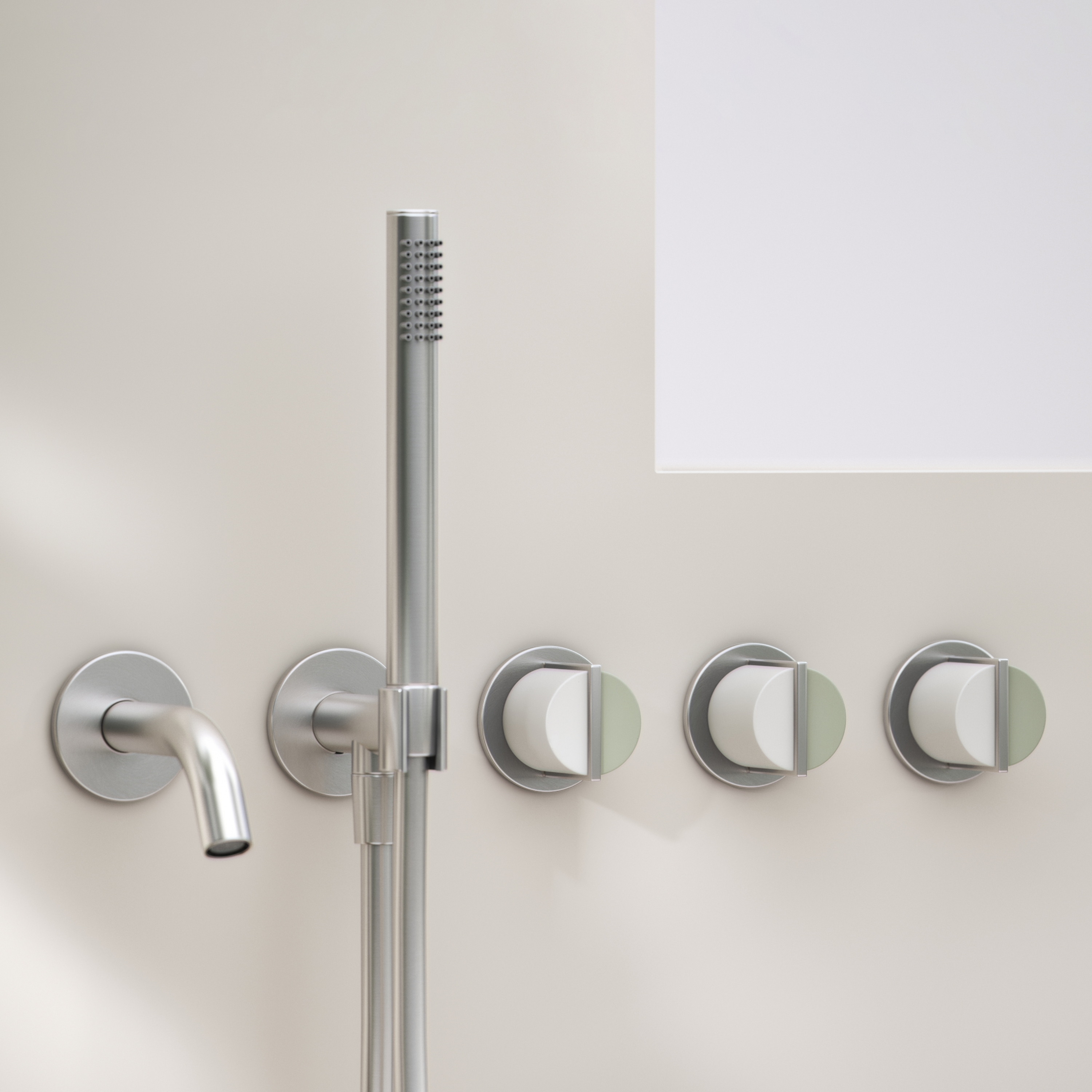 Set 5 Fori A Muro con Bocca e Doccia a Destra