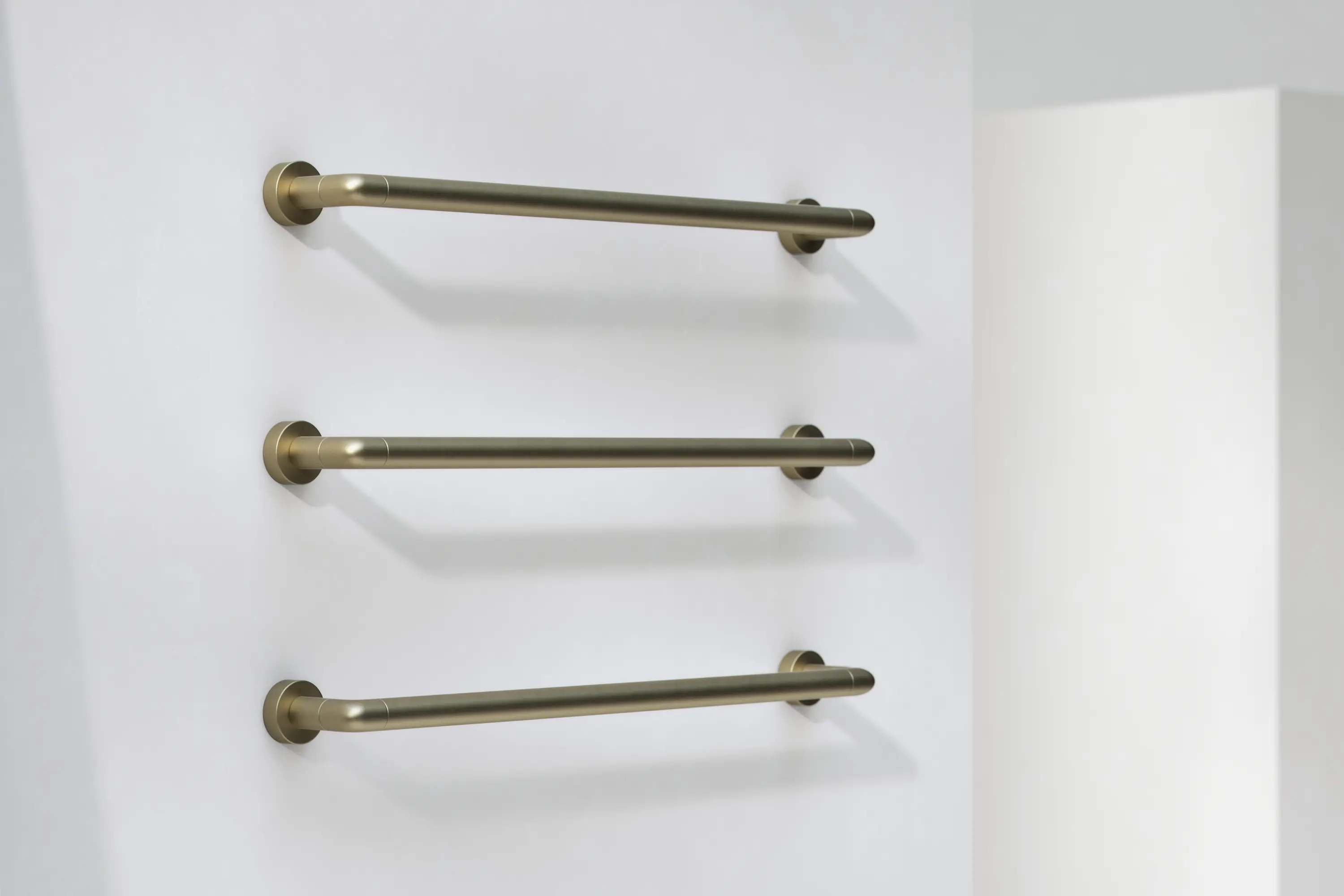 Varied Forms - Set di 3 Barre Porta Asciugamani Misura Media Riscaldate Elettricamente, 30W