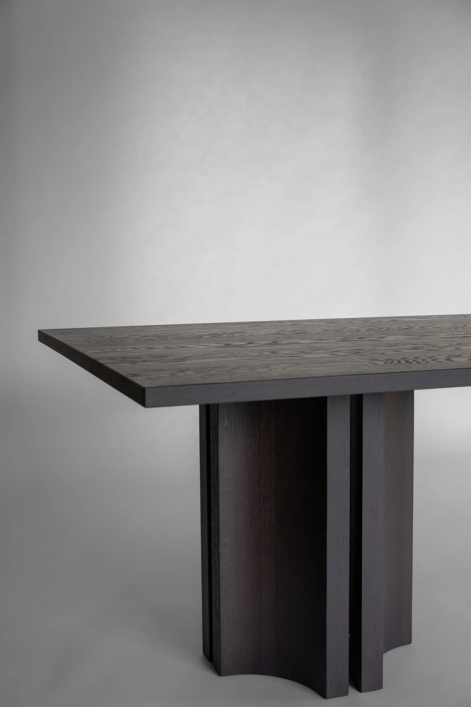 MOKKO - Aperta Table - DB.C2