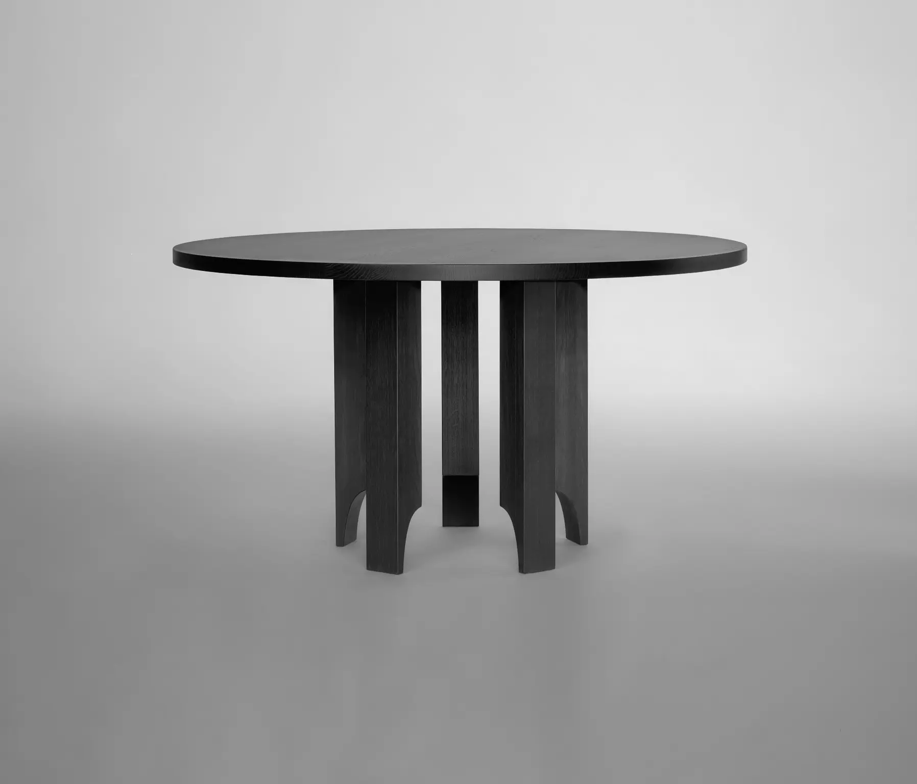 MOKKO - Acer Round Table