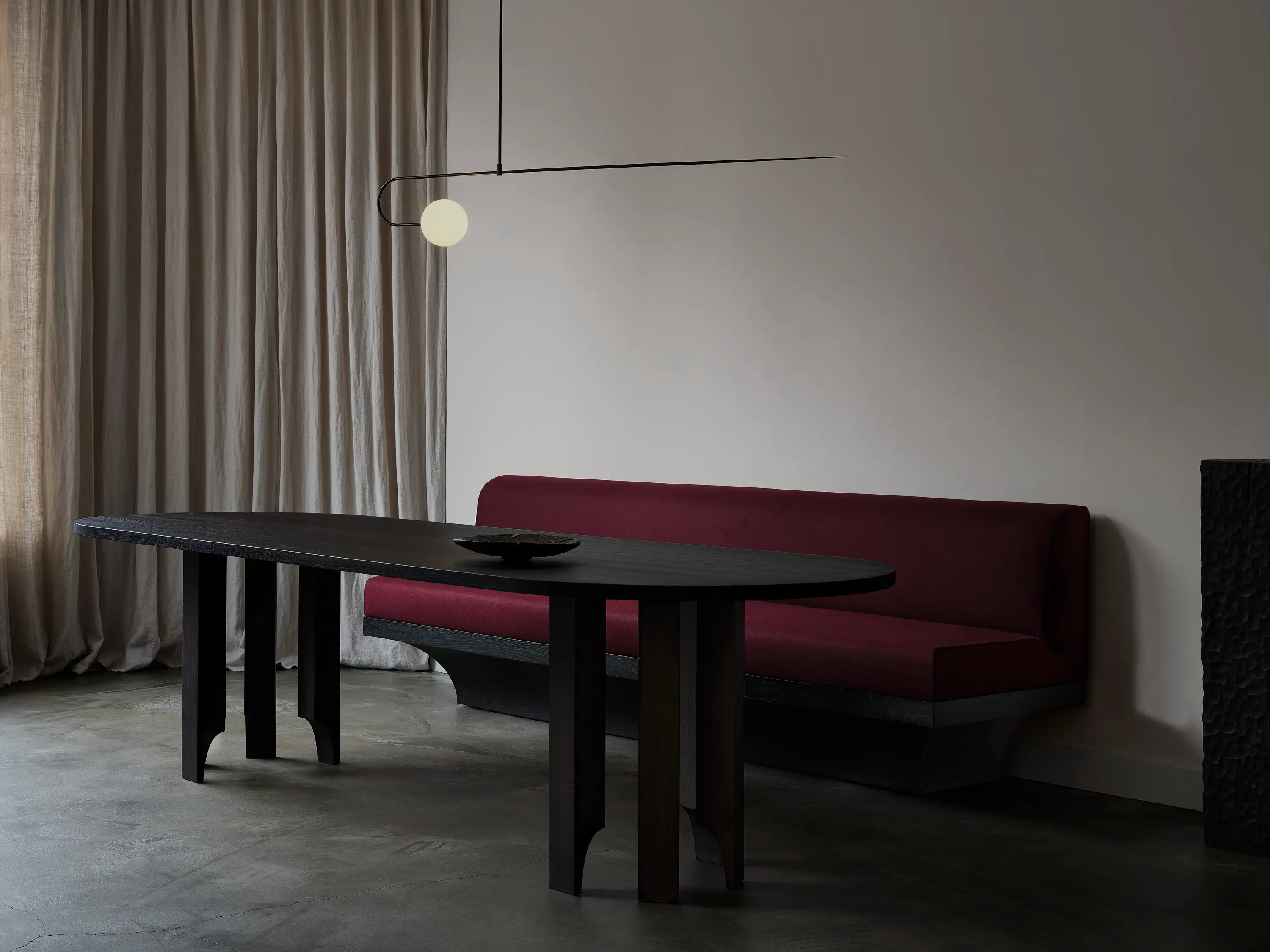 MOKKO - Acer Capsule table