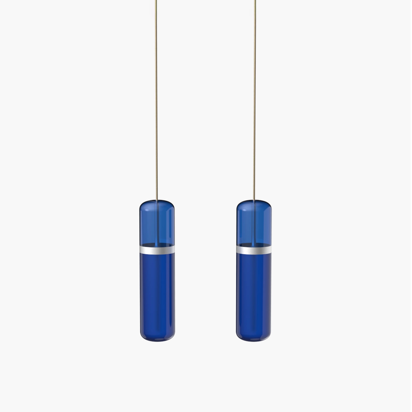 Mostra il prodotto Pill S | 36—05 - Silver Anodised - Blue del produttore Empty State