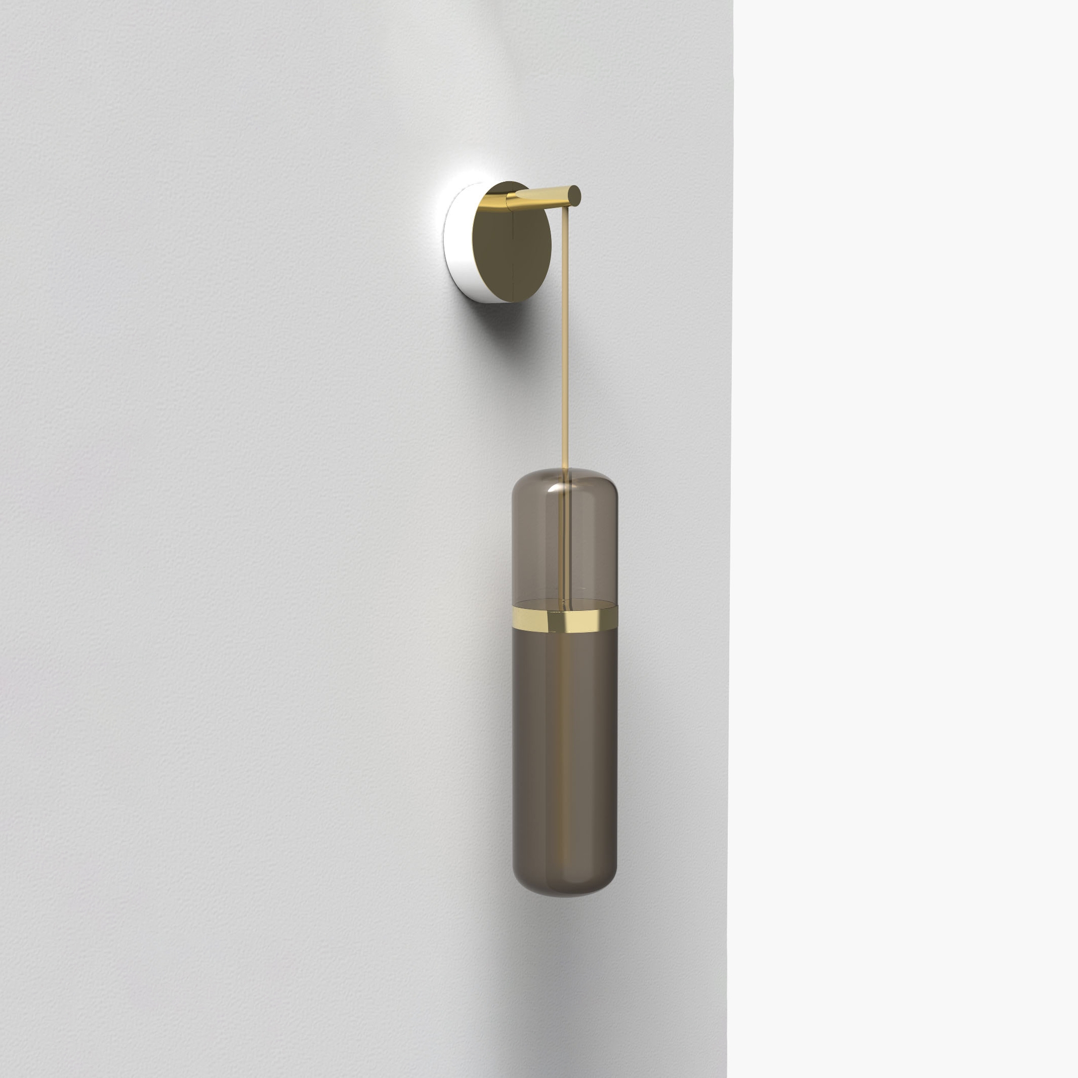 Pill S | 36—09 - Polished Brass - Smoked