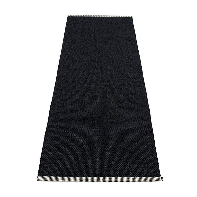Mono Black
