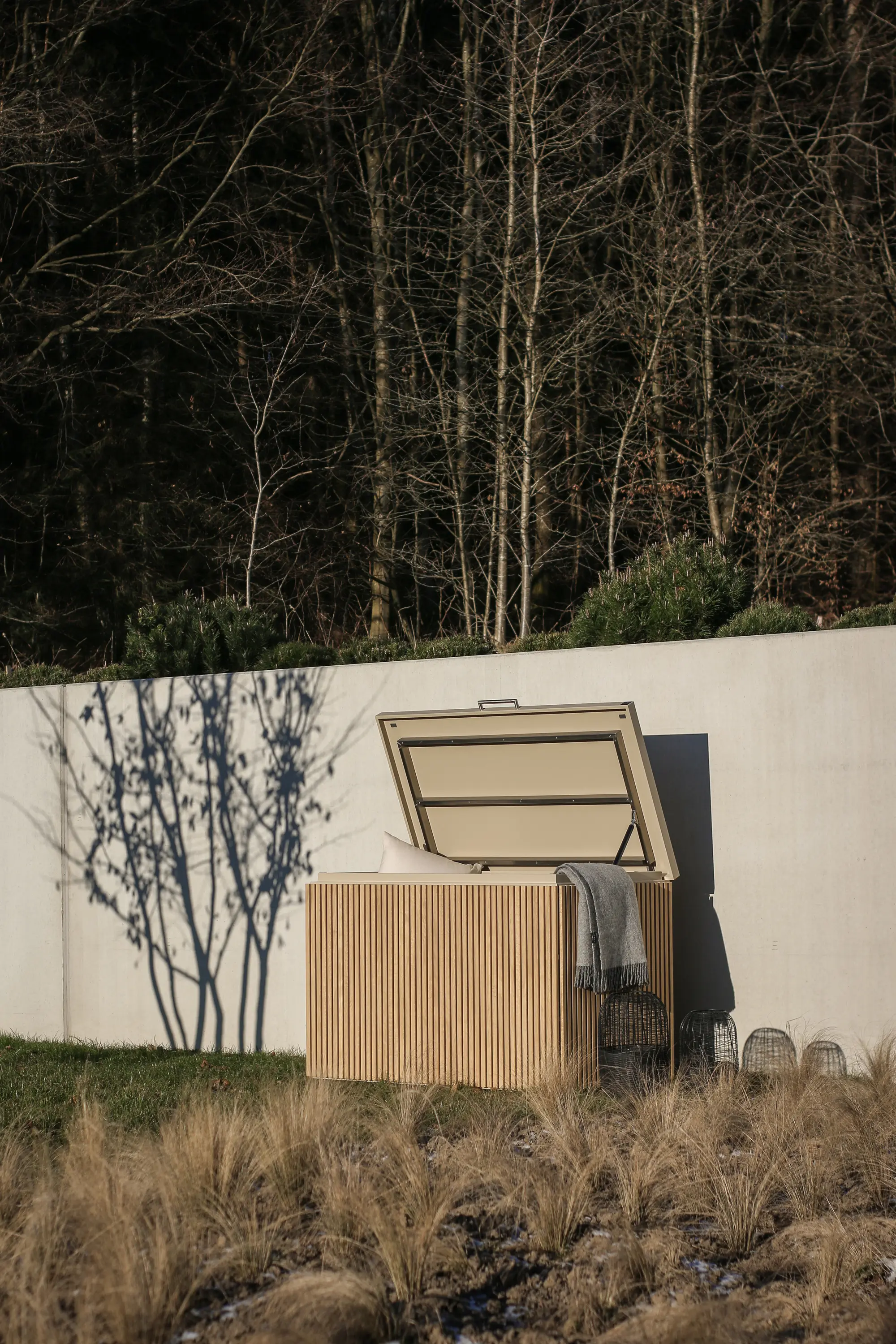 Cubic Outdoor Living GmbH - Box
