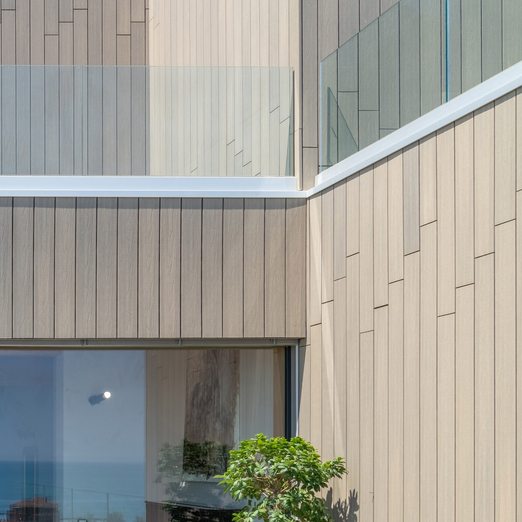 Display product ULTRASHIELD Boards from manufacturer DÉCO SPA
