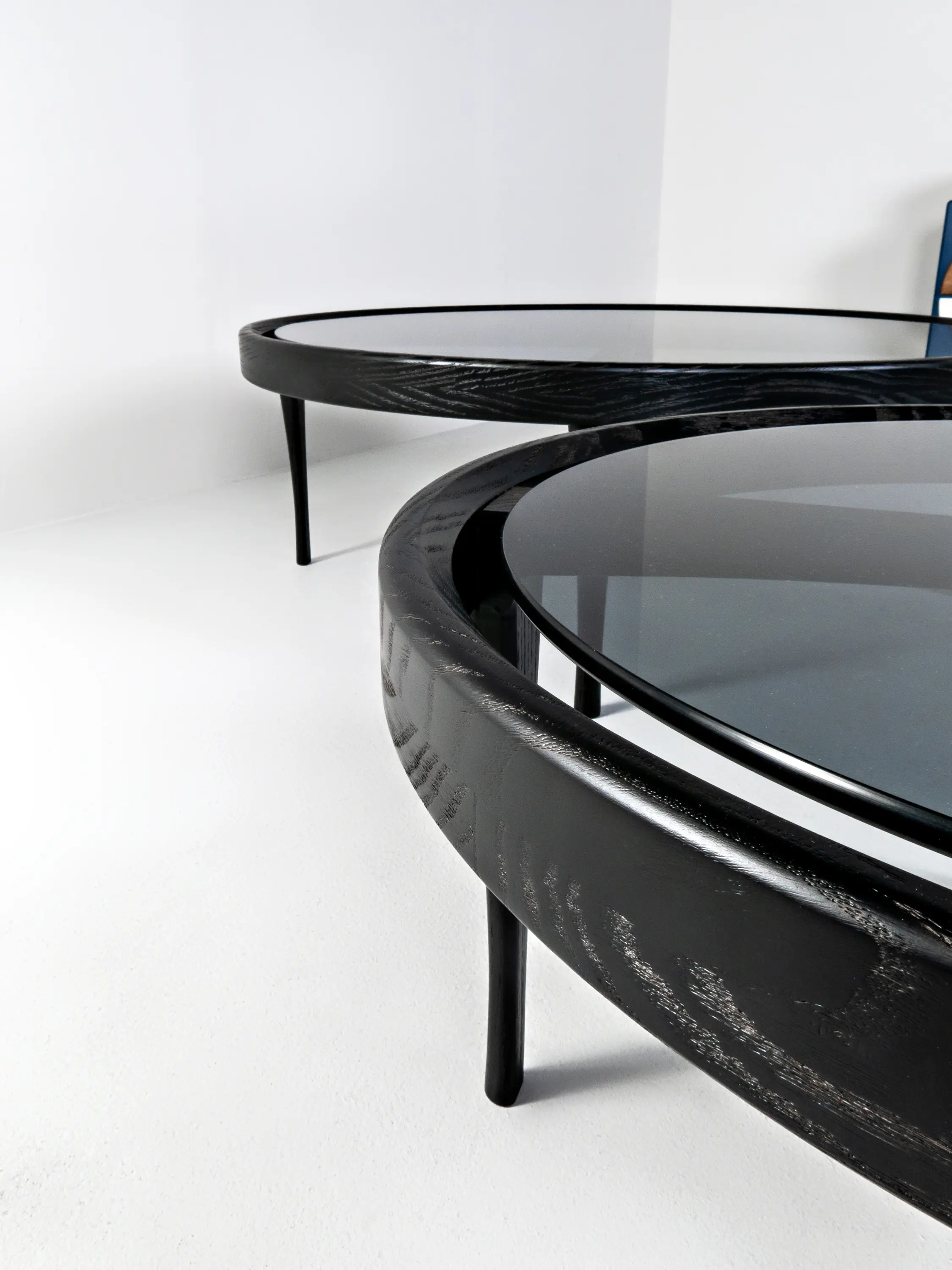 Hookl und Stool - Elisa coffee table, Ø80cm