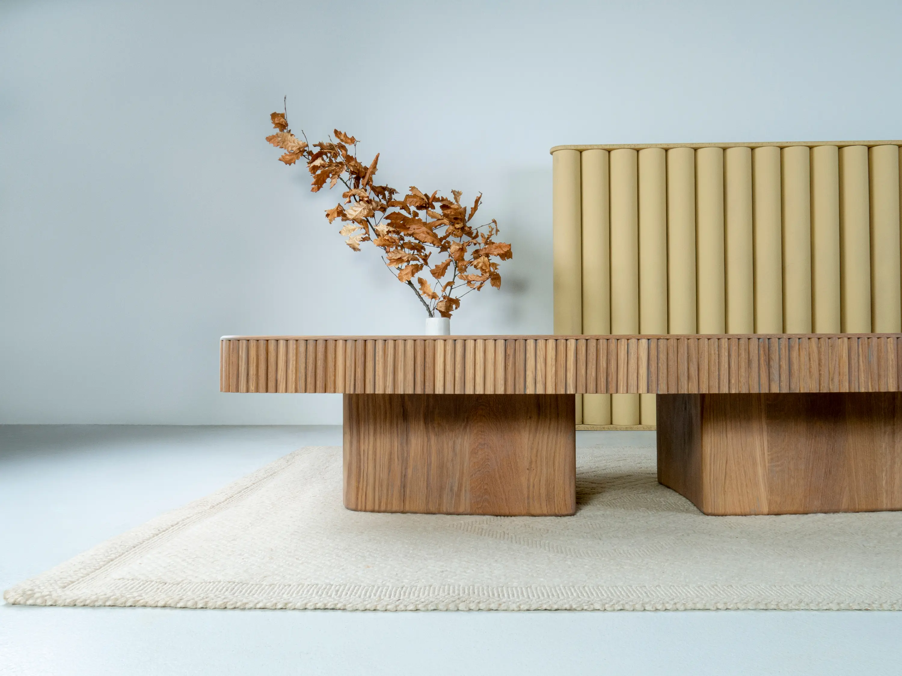 Hookl und Stool - Takuda coffee table