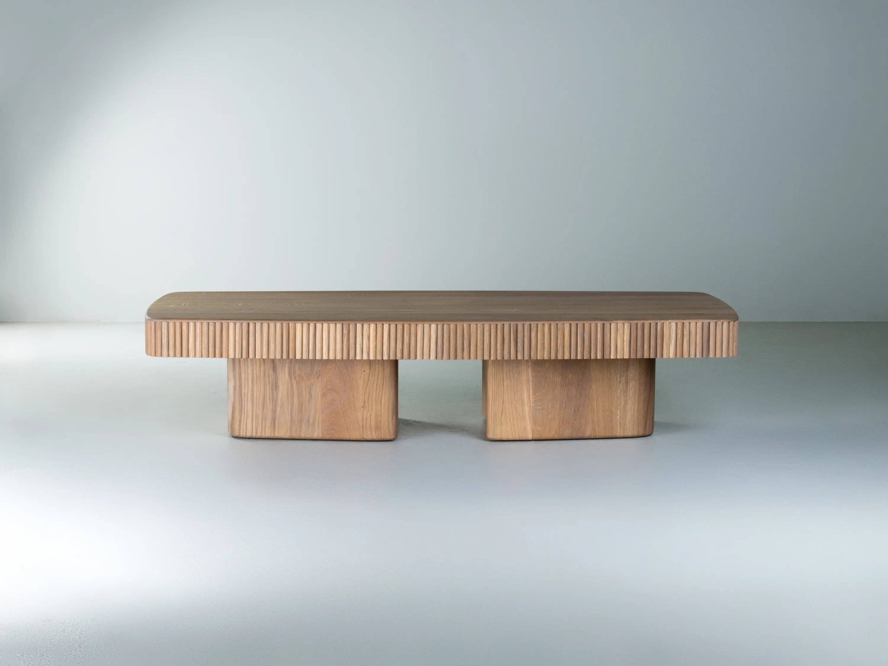Hookl und Stool - Takuda coffee table