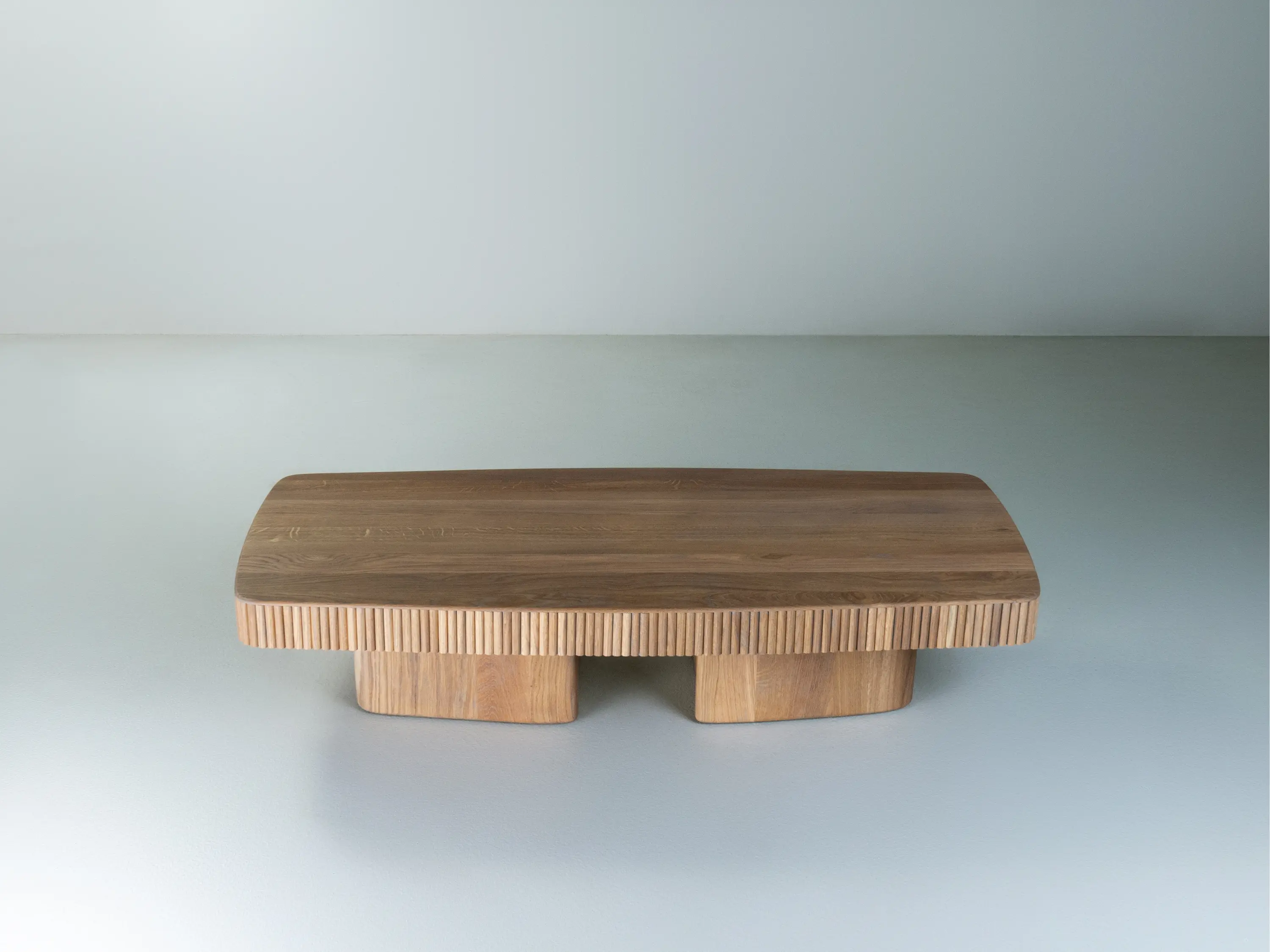 Hookl und Stool - Takuda coffee table