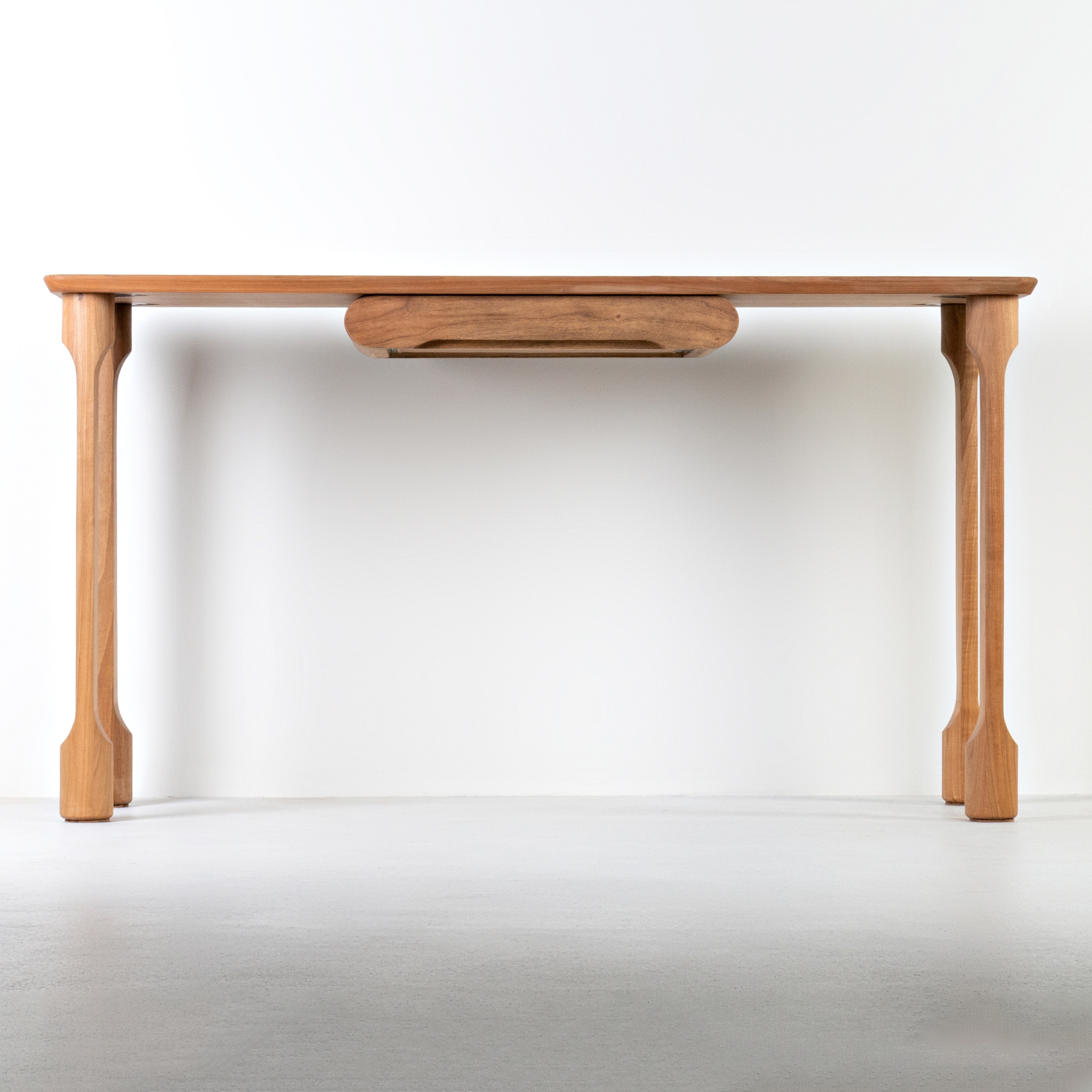 Mostrar el producto Kopitar console table del fabricante Hookl und Stool