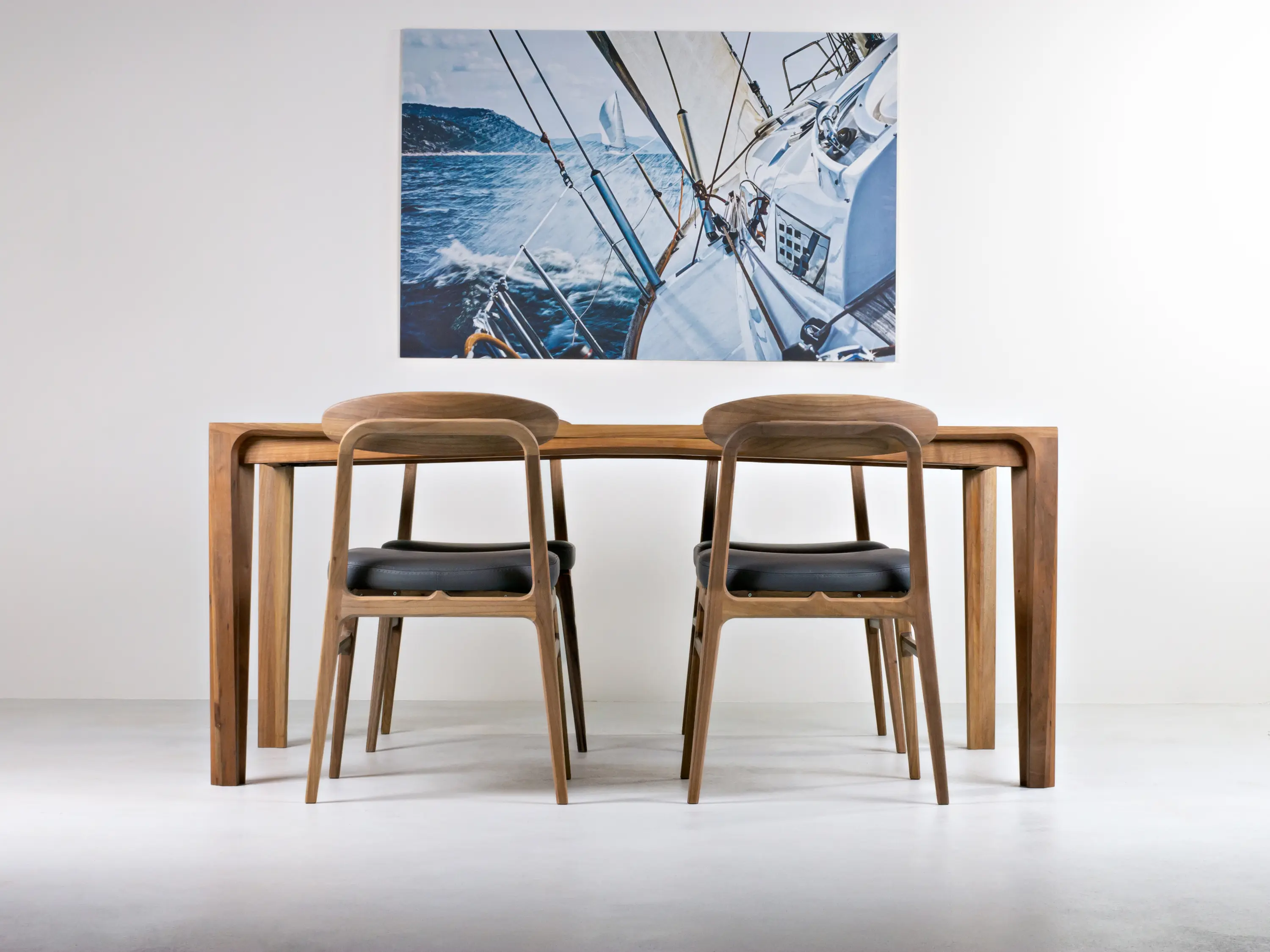 Hookl und Stool - Pero dining table