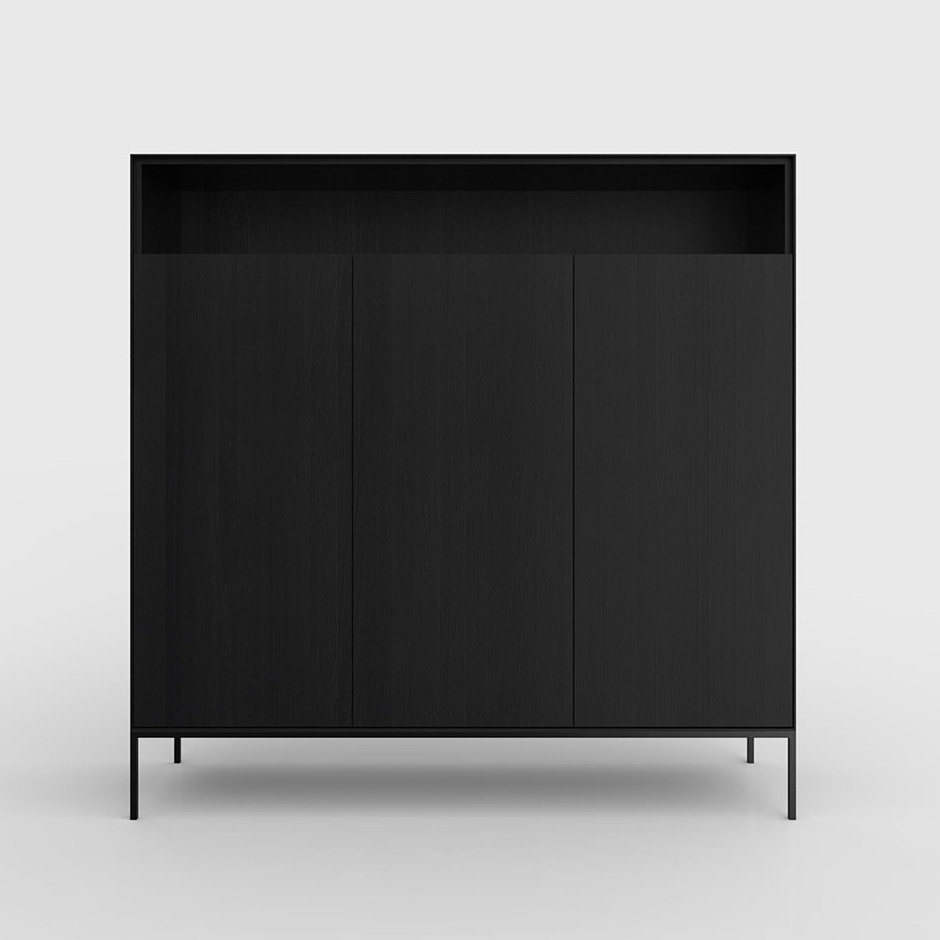 Mostrar el producto Yale cabinet Oak Black del fabricante Kluskens Meubelcreaties