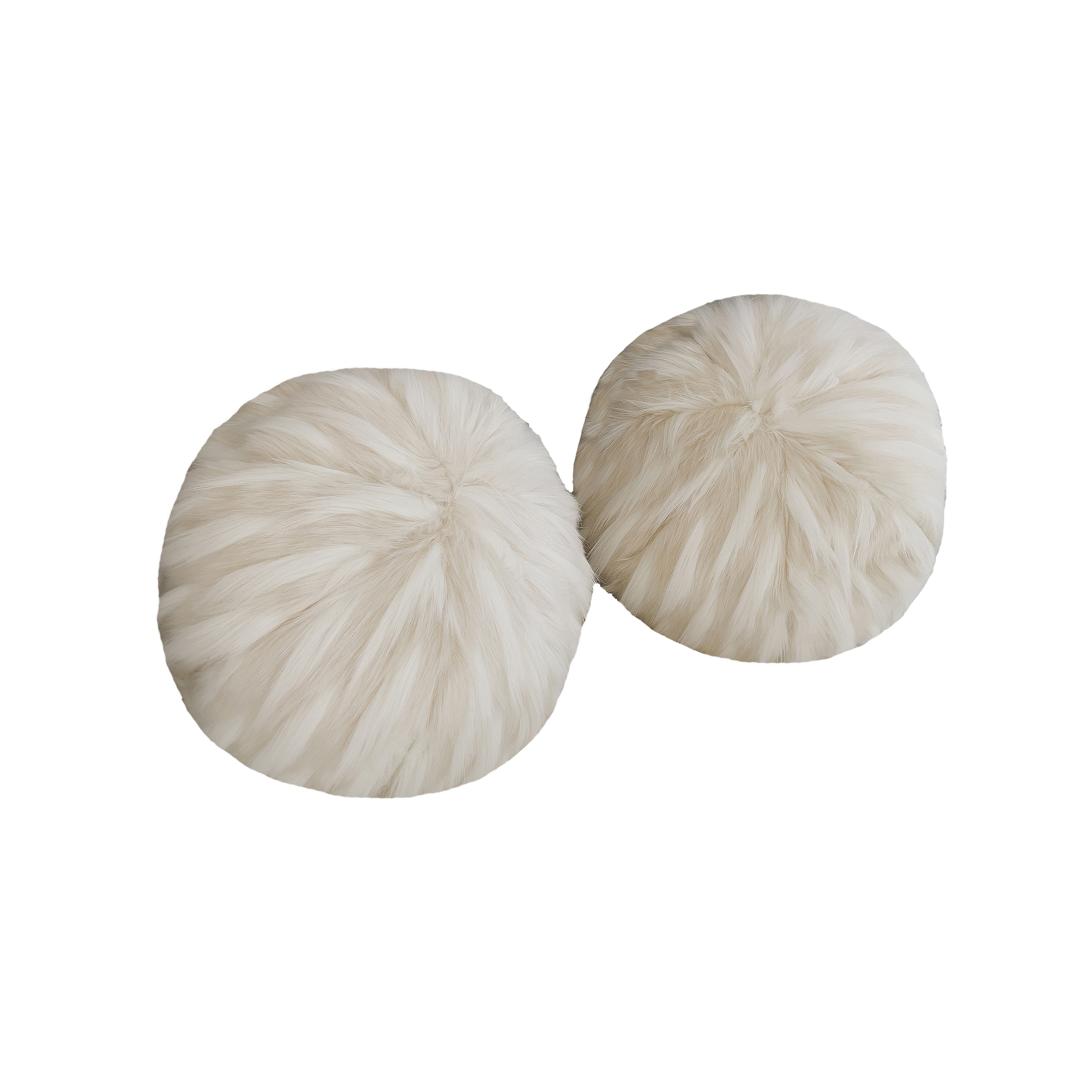 Afficher le produit Coussins et Plaids | Coussin balle en fausse fourrure blanche du fabricant MX HOME