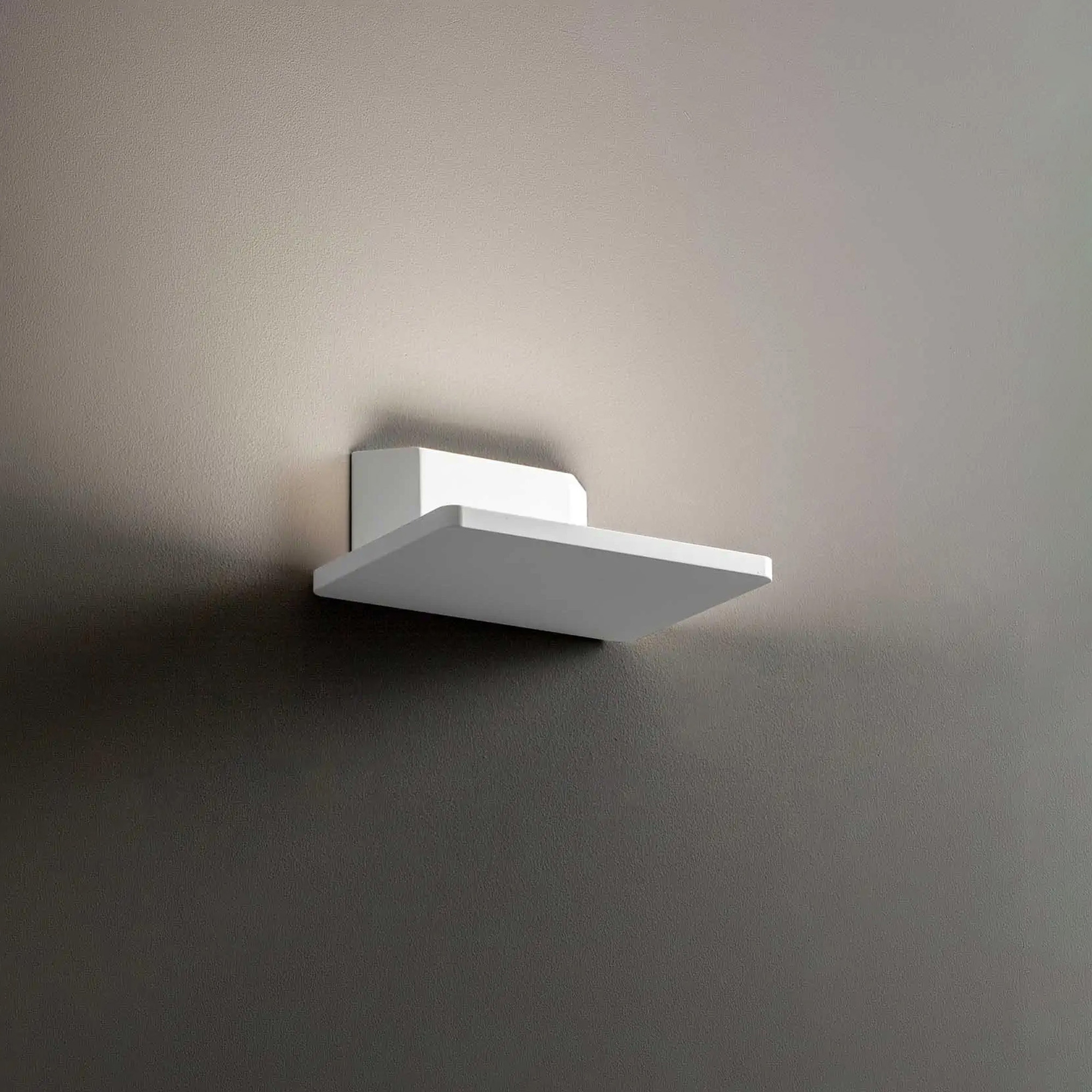 Display product Kinetika from manufacturer OLEV
