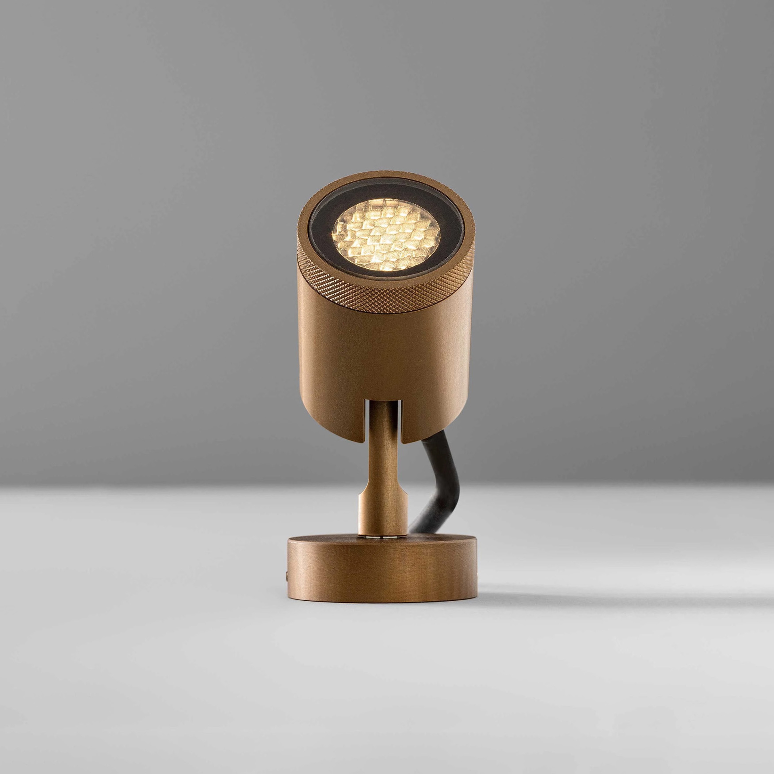 Display product Mini Dot Spot from manufacturer OLEV