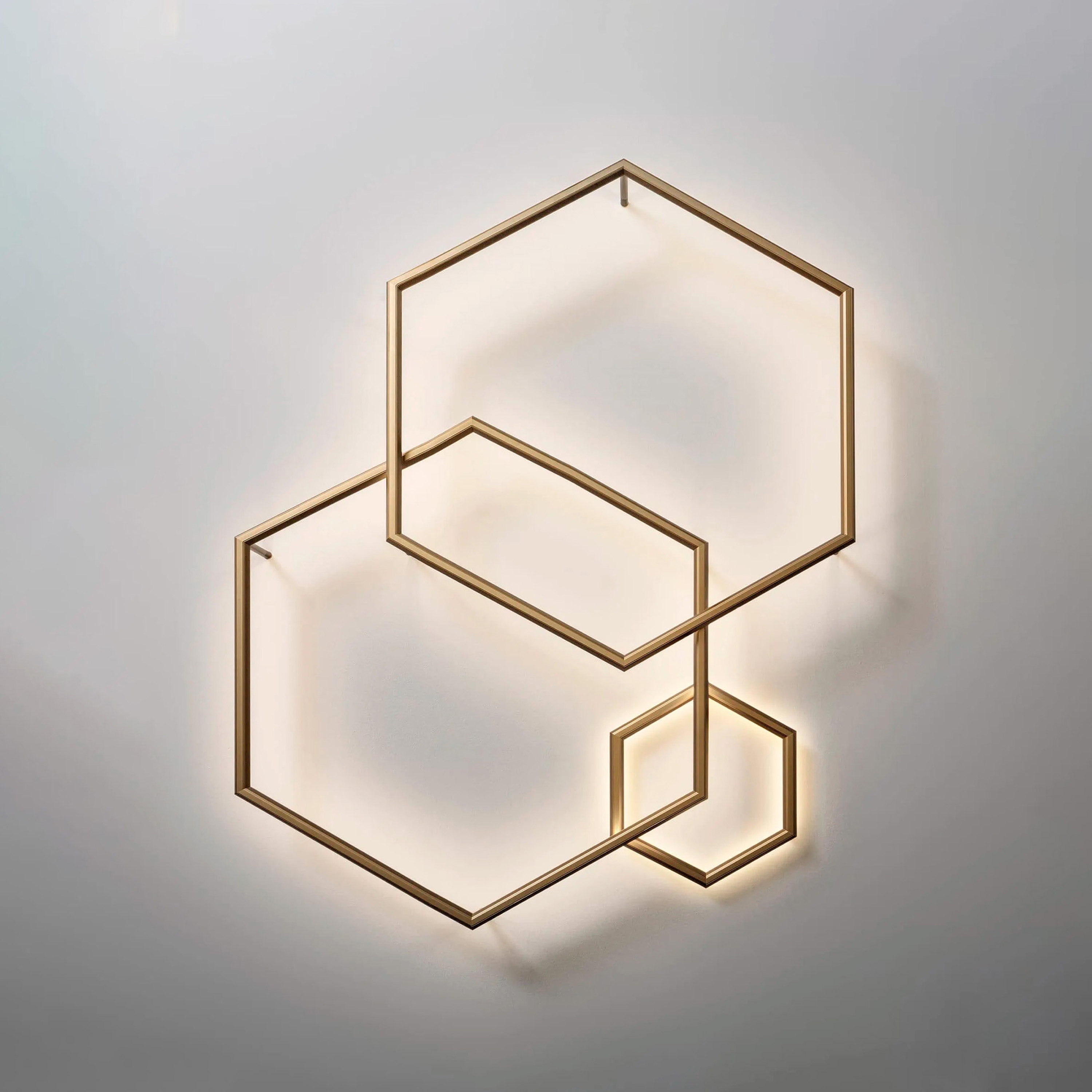 Mostrar el producto Poly Esagono del fabricante OLEV