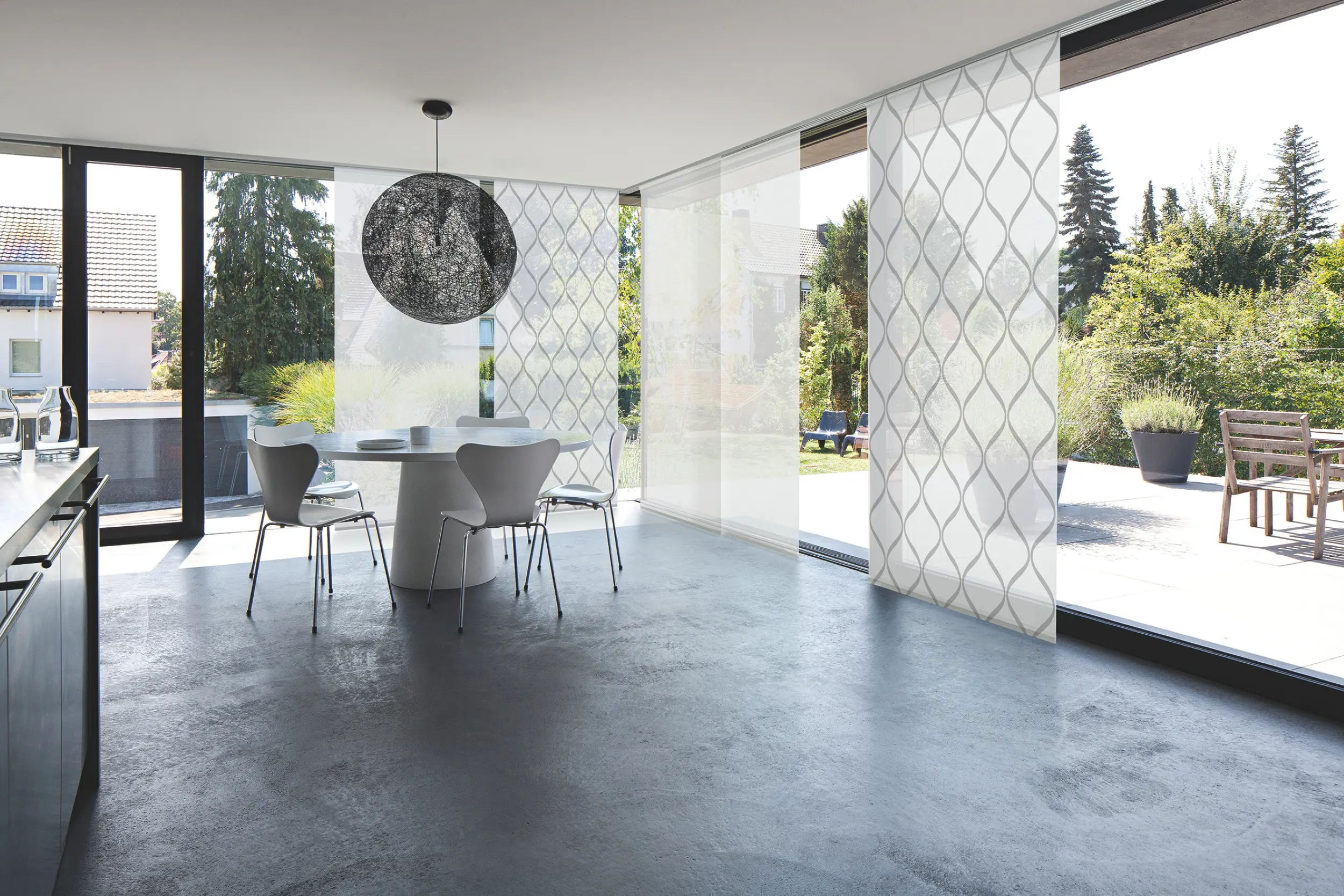 Schenker Storen AG - Panel curtain