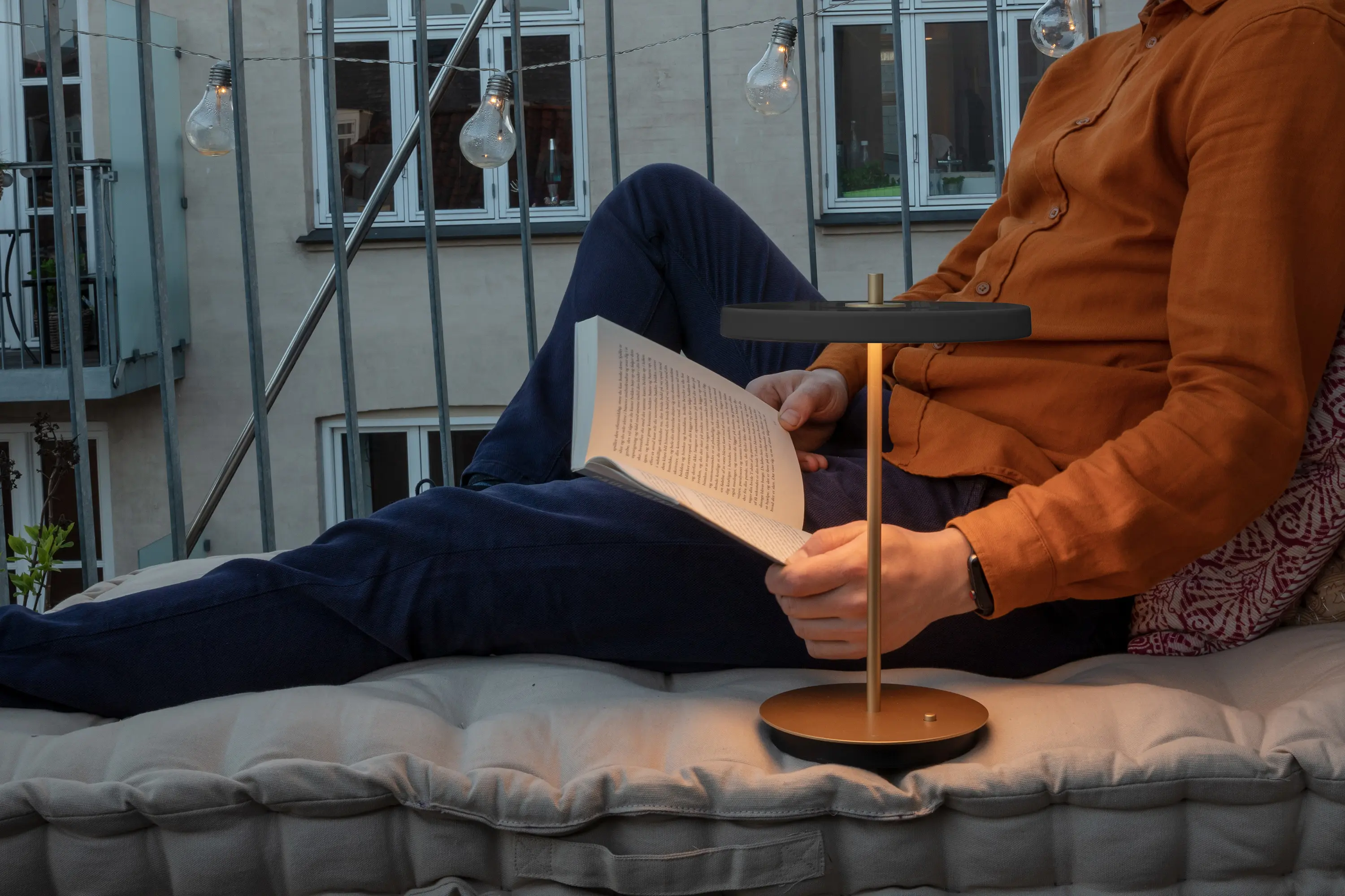 UMAGE - Asteria Move | medium, portable lamp, anthracite grey, brass