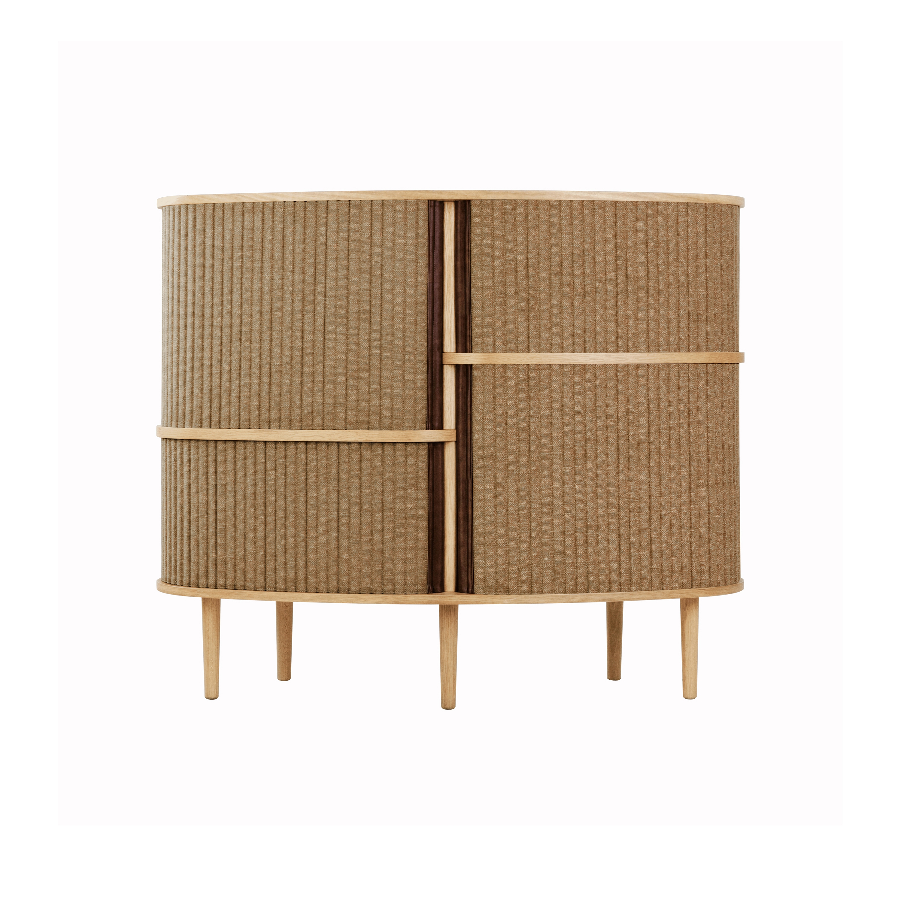 Mostra il prodotto Audacious | highboard, oak, sugar brown del produttore UMAGE