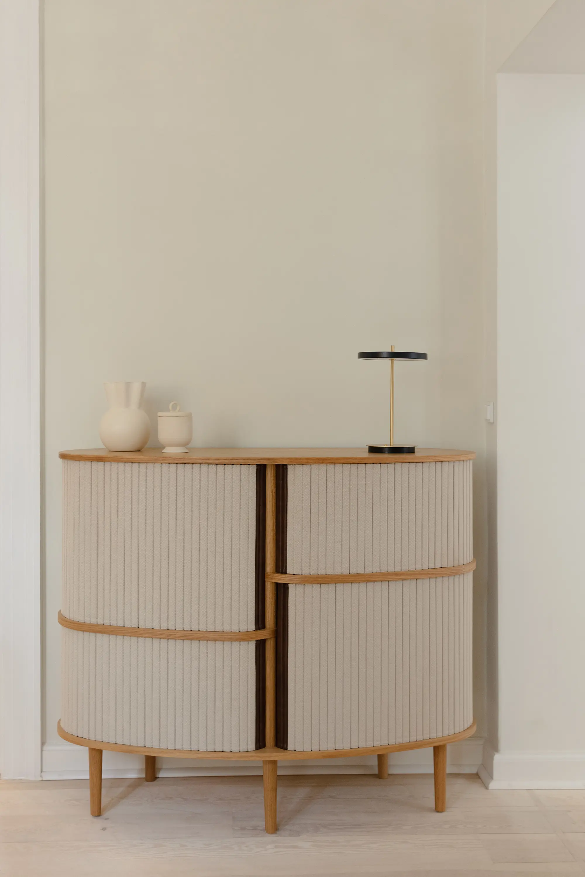 UMAGE - Audacious | highboard, oak, white sands
