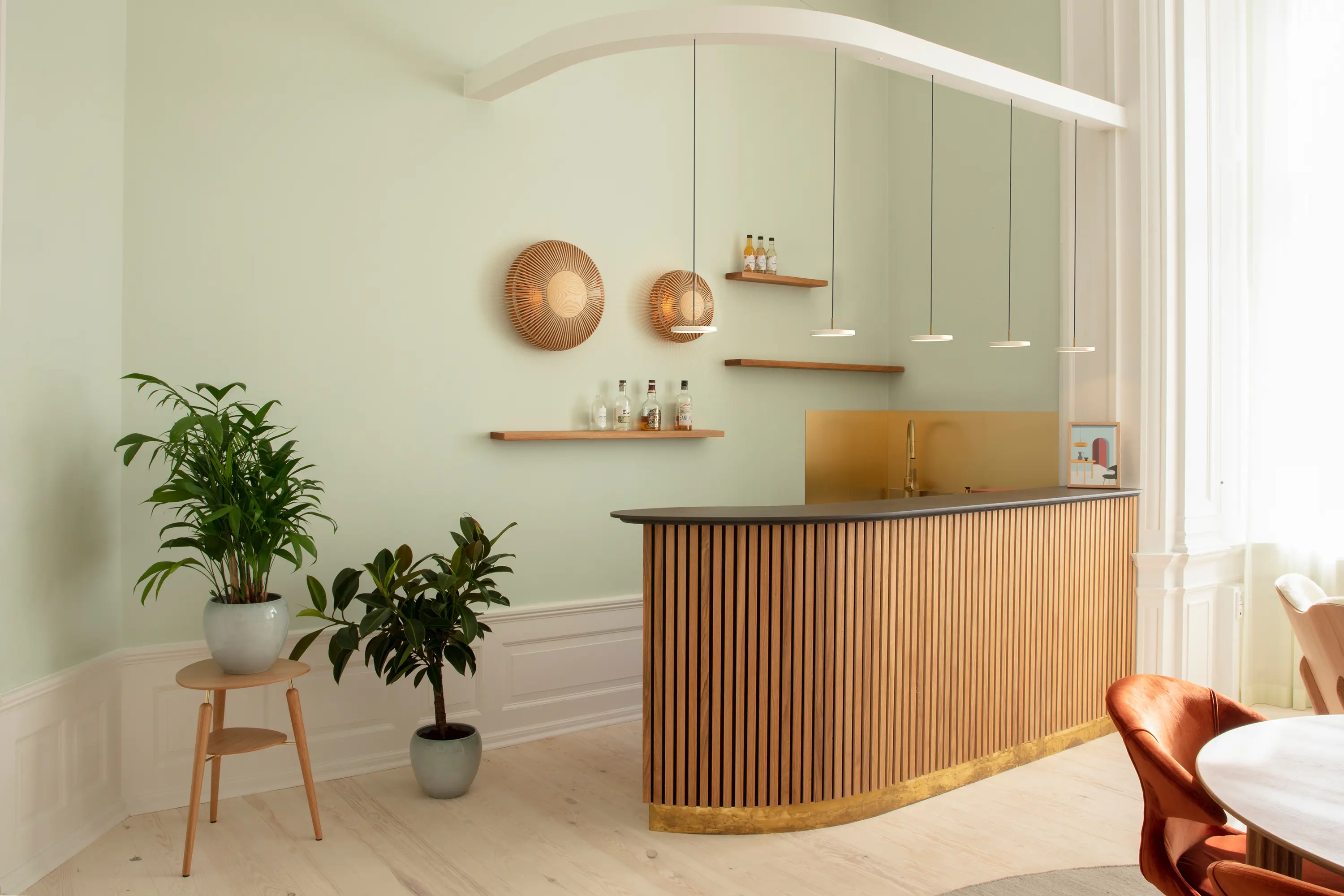 UMAGE - Clava Up Wood | wall lamp, large, oak