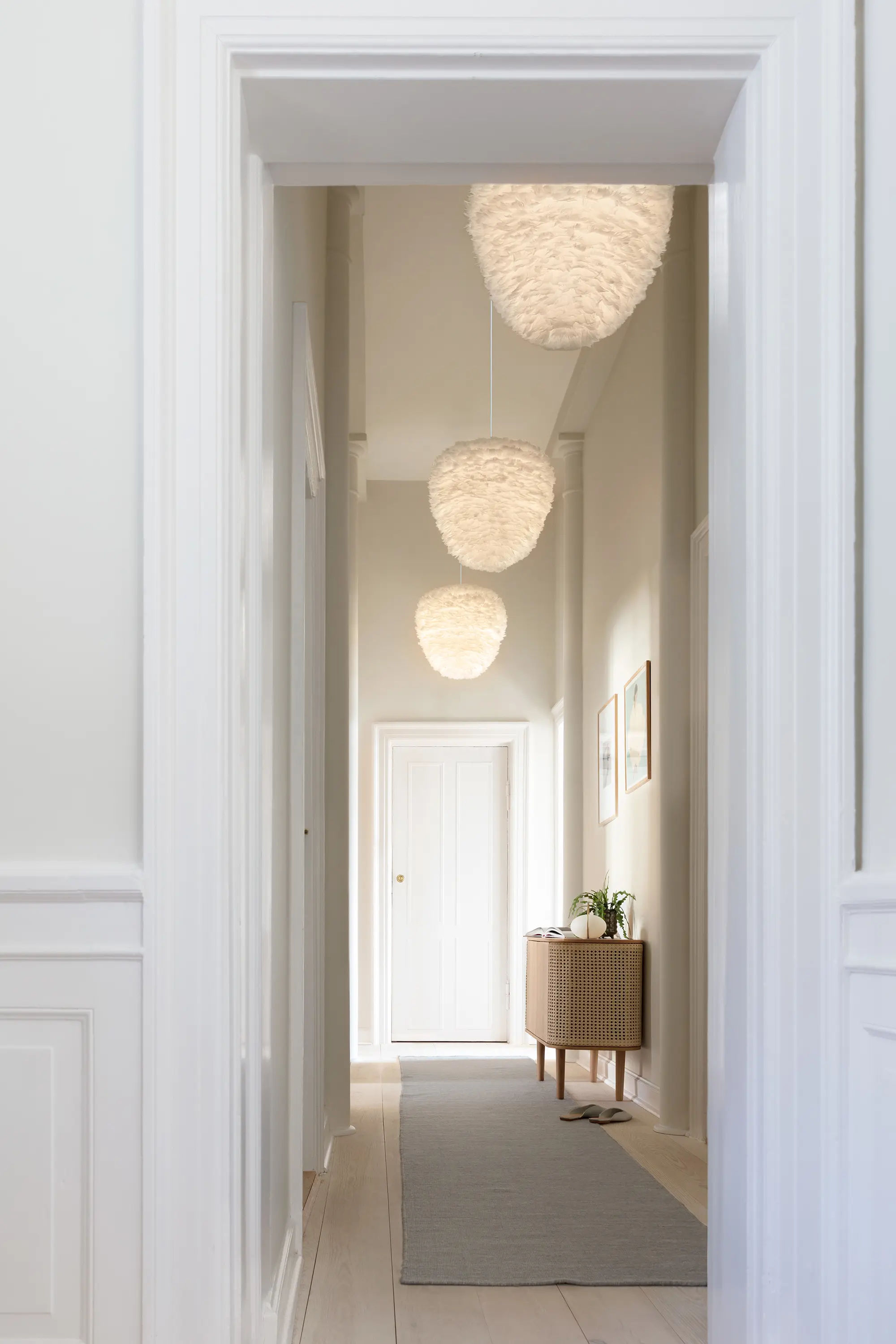 UMAGE - Eos | Evia large lampshade, white