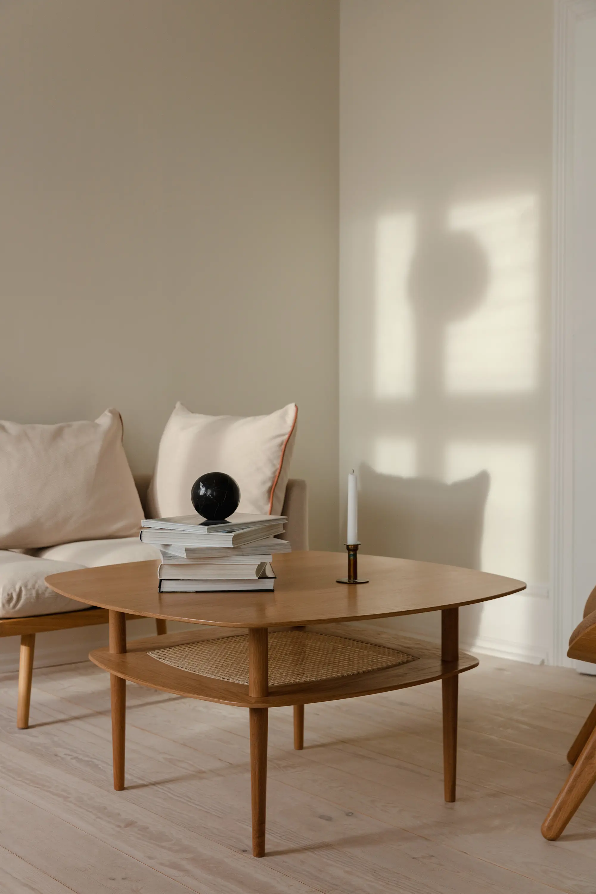 UMAGE - Together | coffee table, smooth square, oak