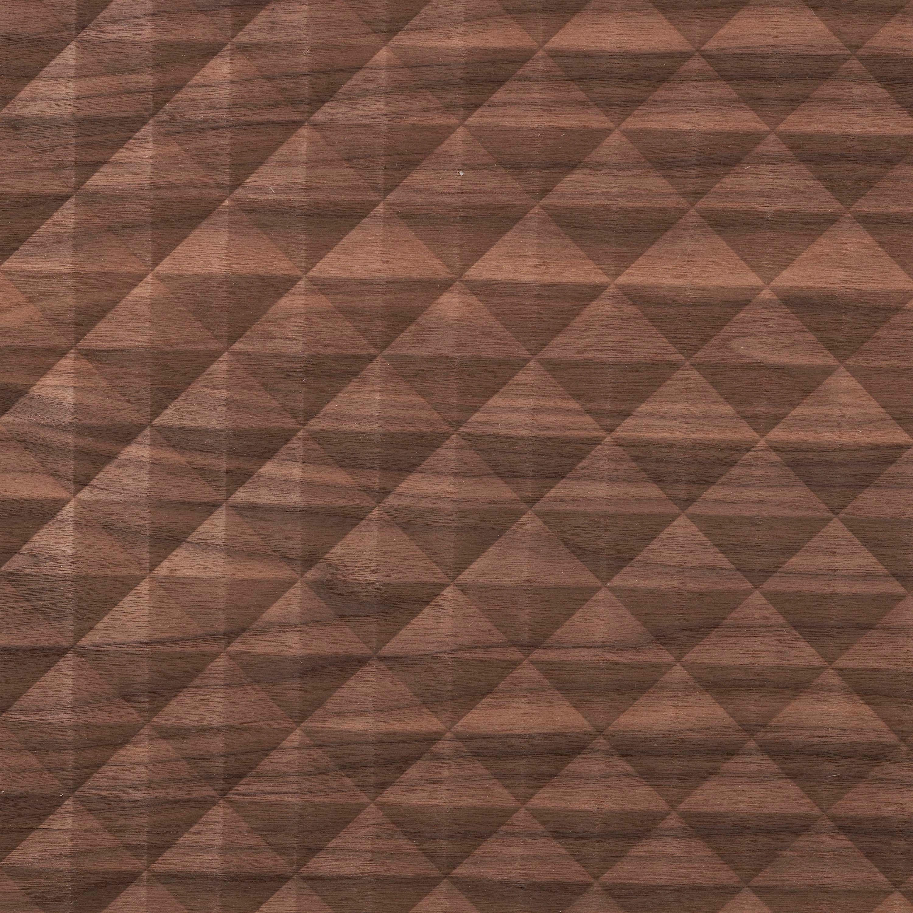 Display product 912 Romvos from manufacturer XYLOKAT