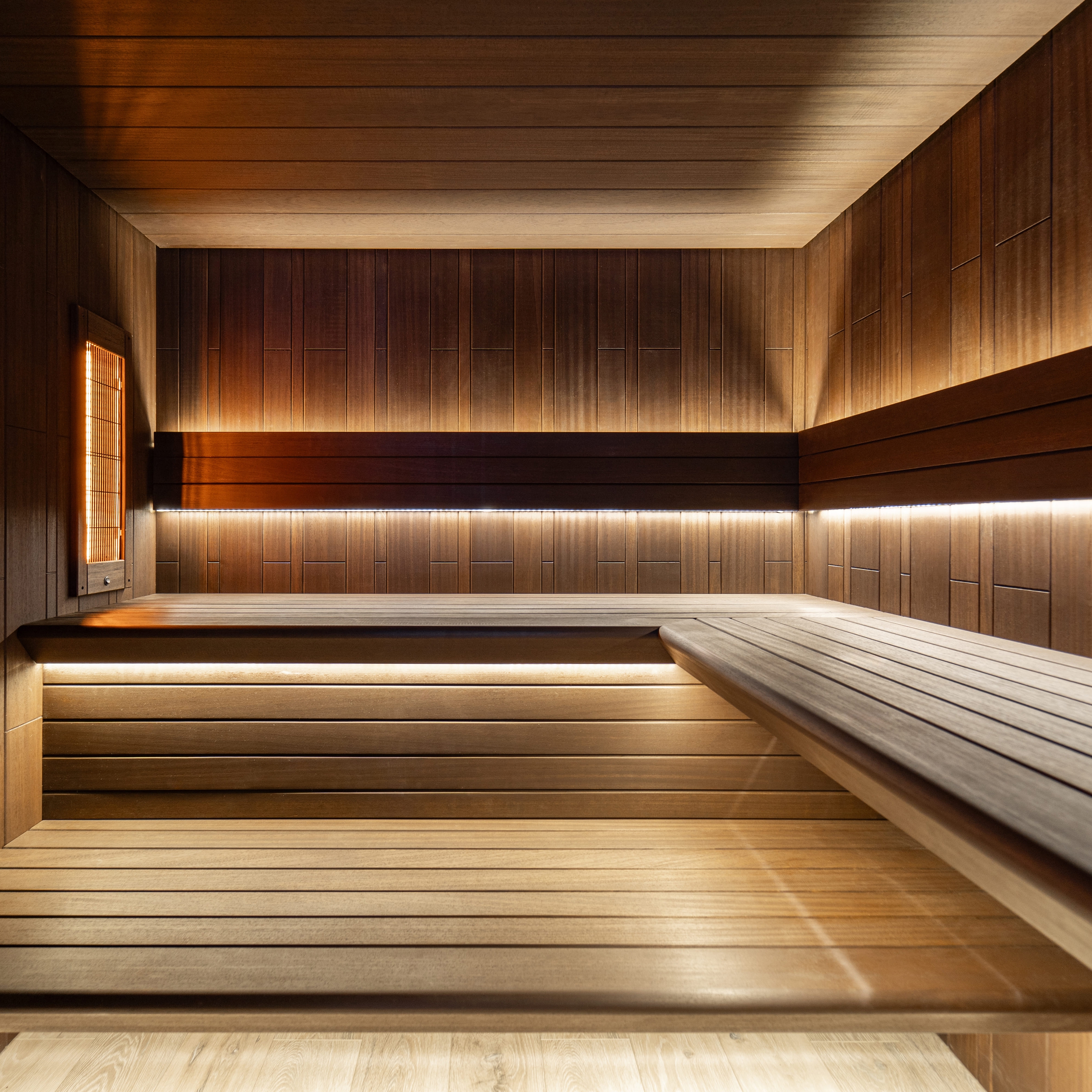 SAUNA