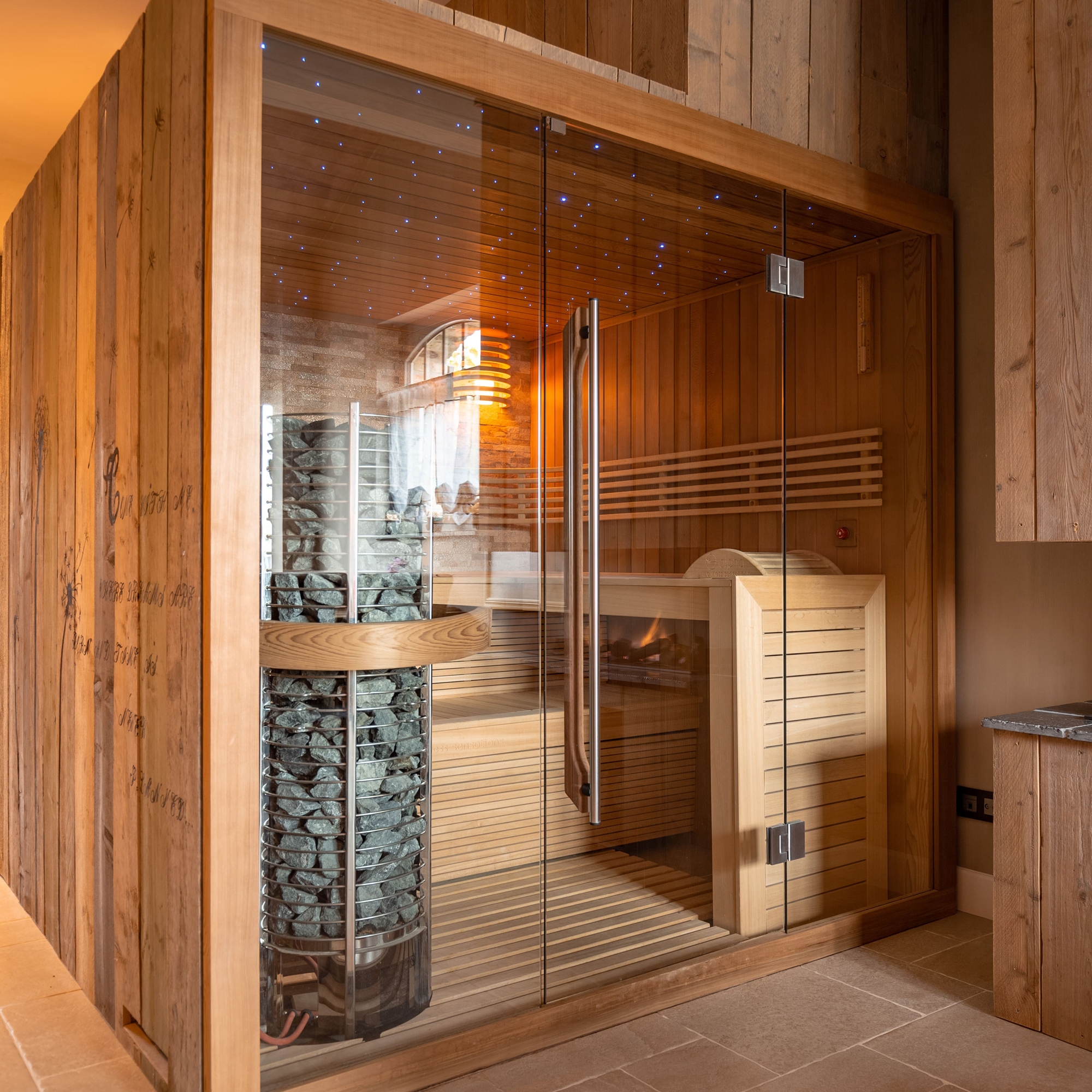 Display product Sauna Chaleur de Luxe from manufacturer Alpha Wellness Sensations